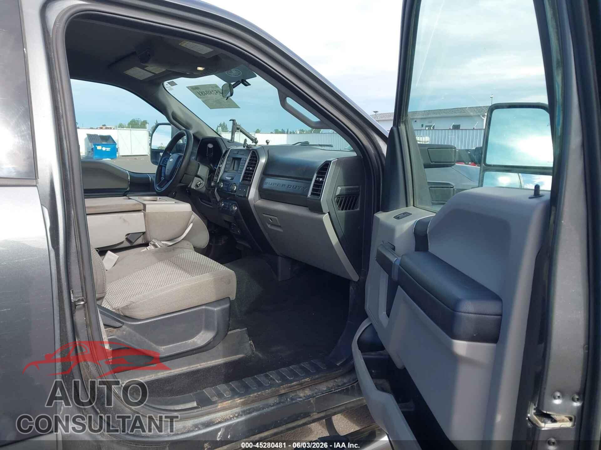 FORD F-250 2019 - 1FT7W2B68KEE27281