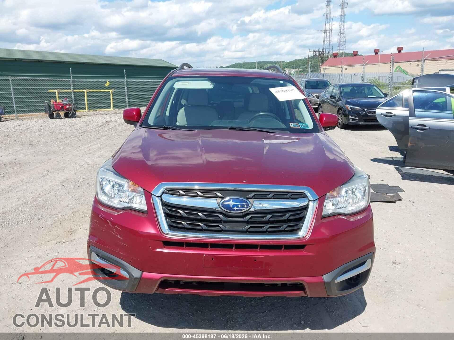 SUBARU FORESTER 2017 - JF2SJAECXHH532742
