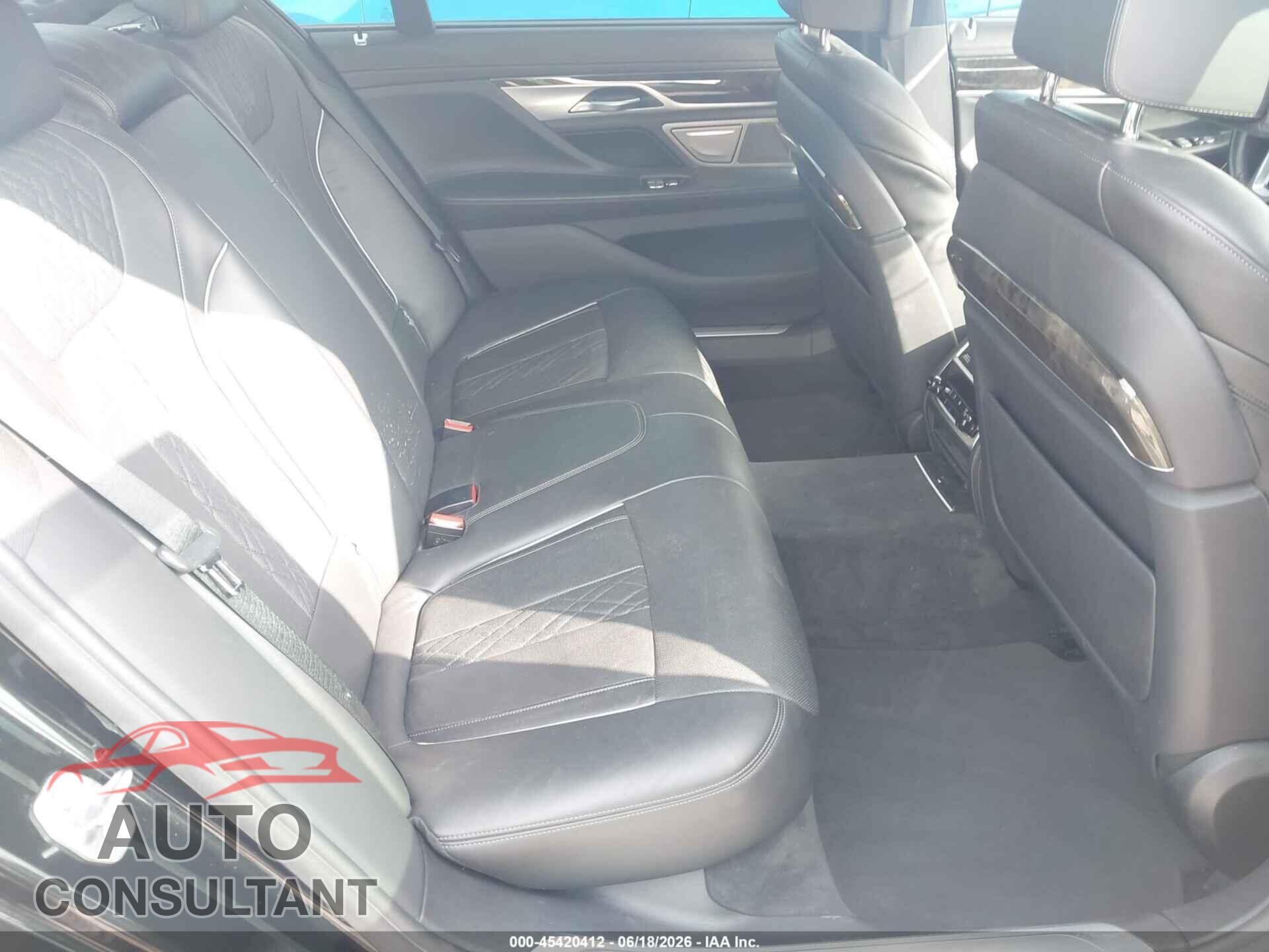 BMW 740I 2016 - WBA7E2C58GG548085