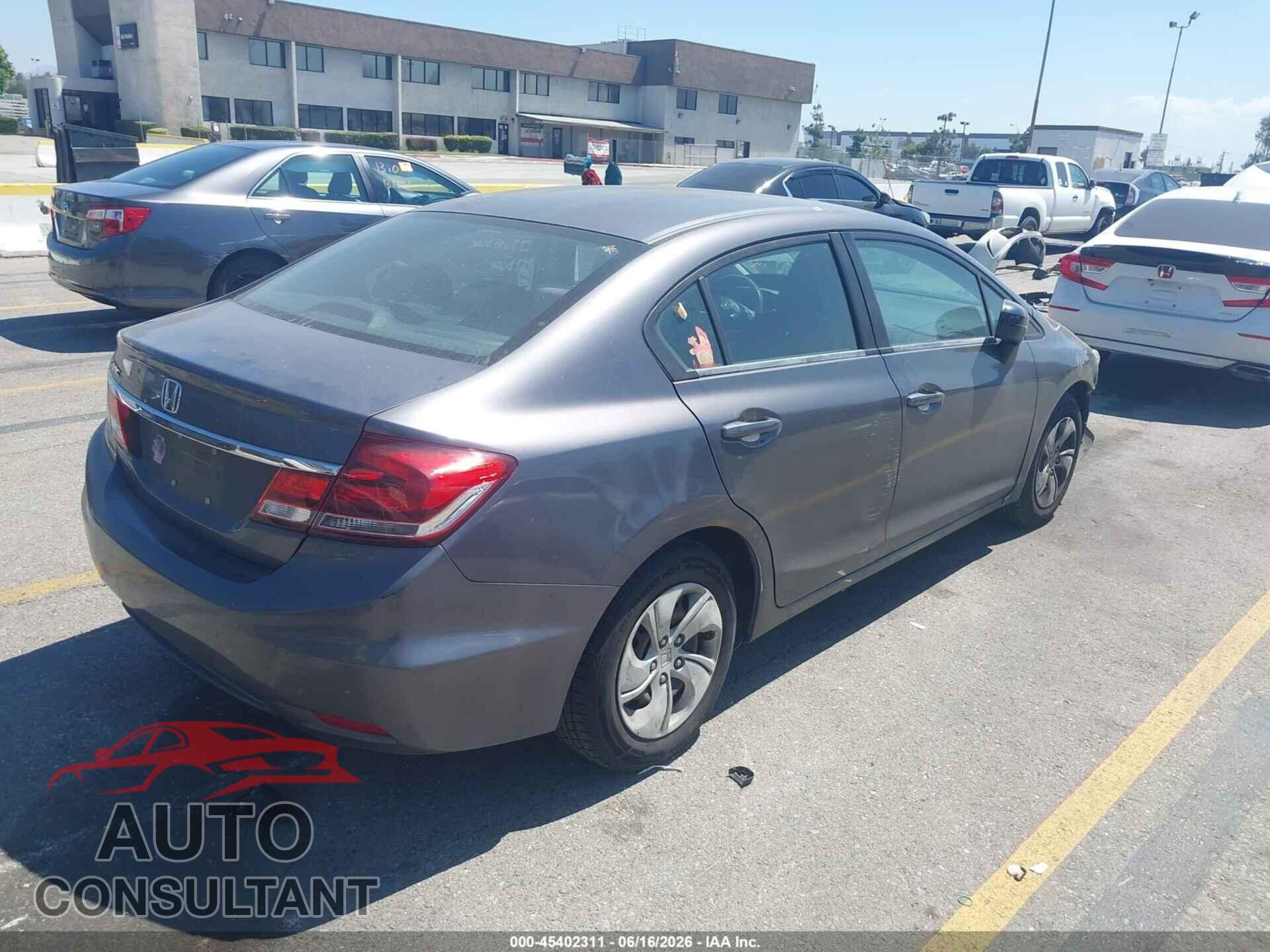 HONDA CIVIC 2015 - 2HGFB2F52FH563849