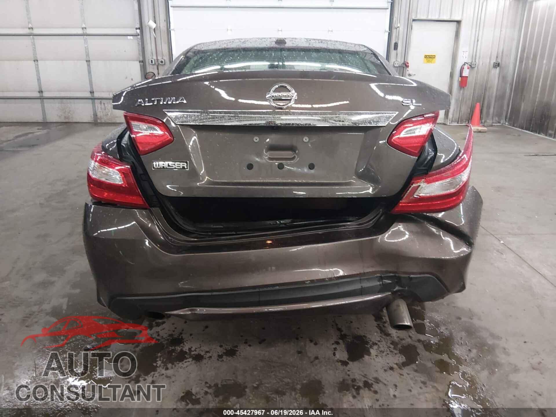 NISSAN ALTIMA 2017 - 1N4AL3AP1HC240747