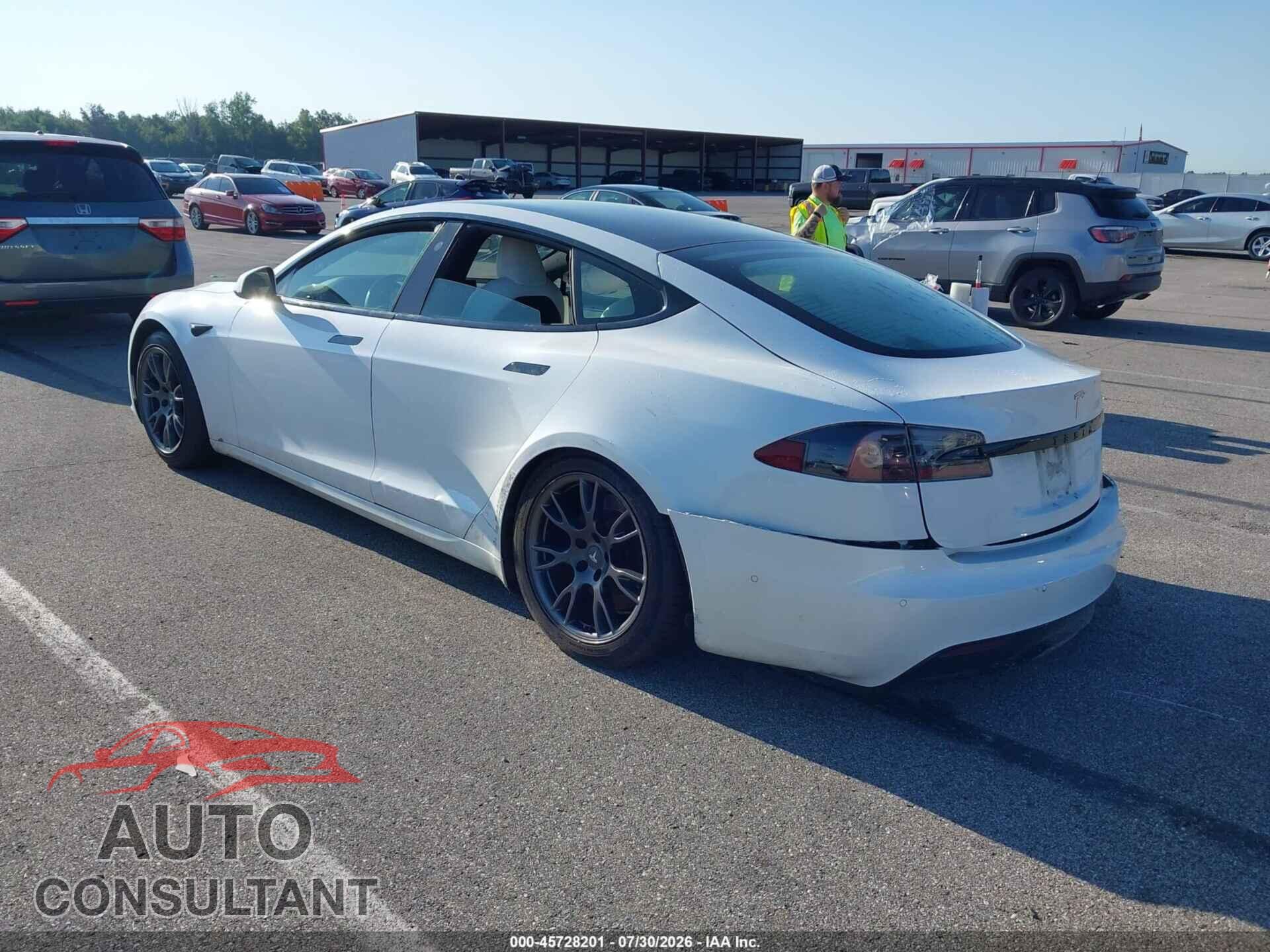 TESLA MODEL S 2022 - 5YJSA1E54NF471299