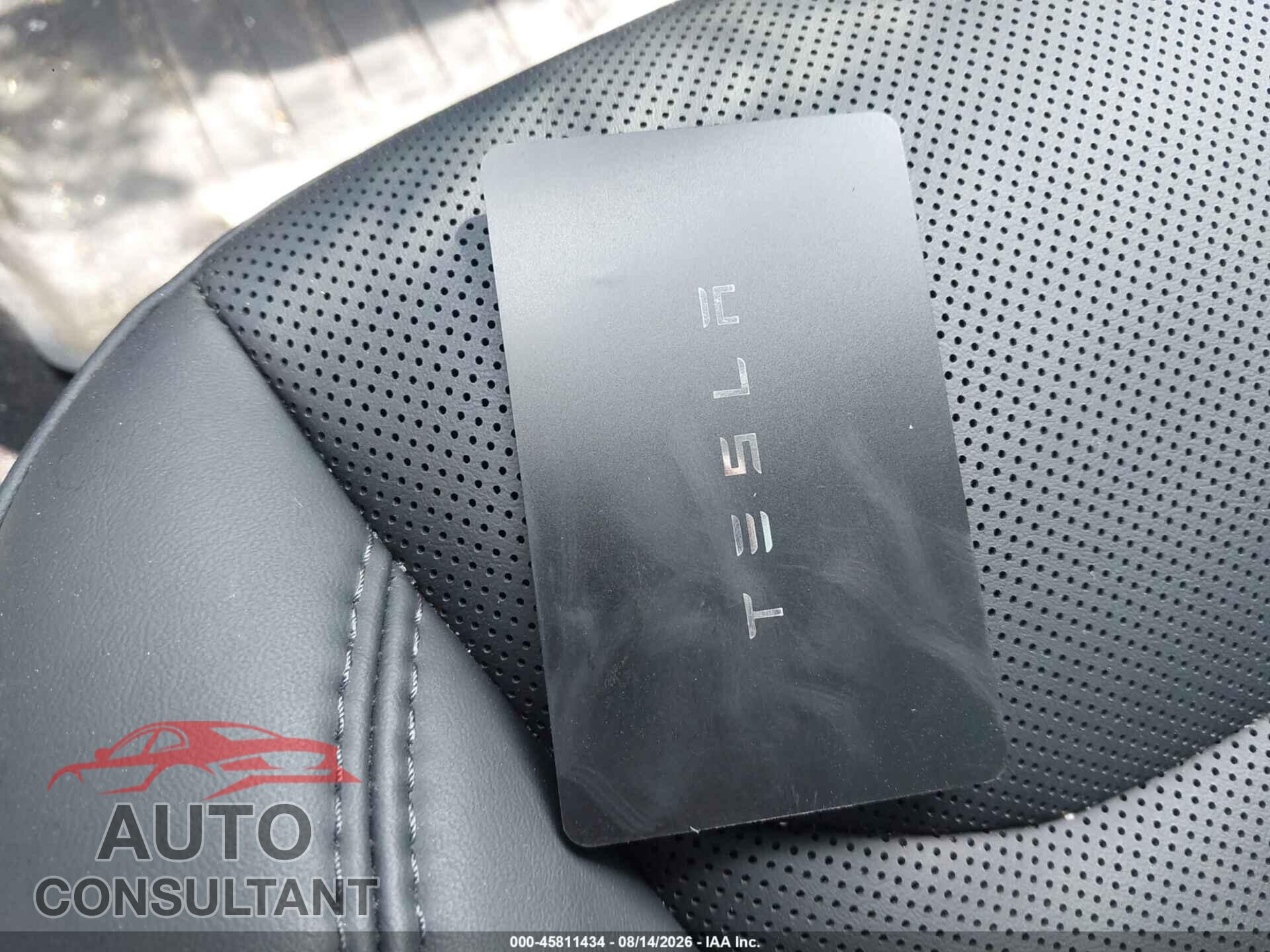TESLA MODEL 3 2025 - 5YJ3E1EA0SF960316