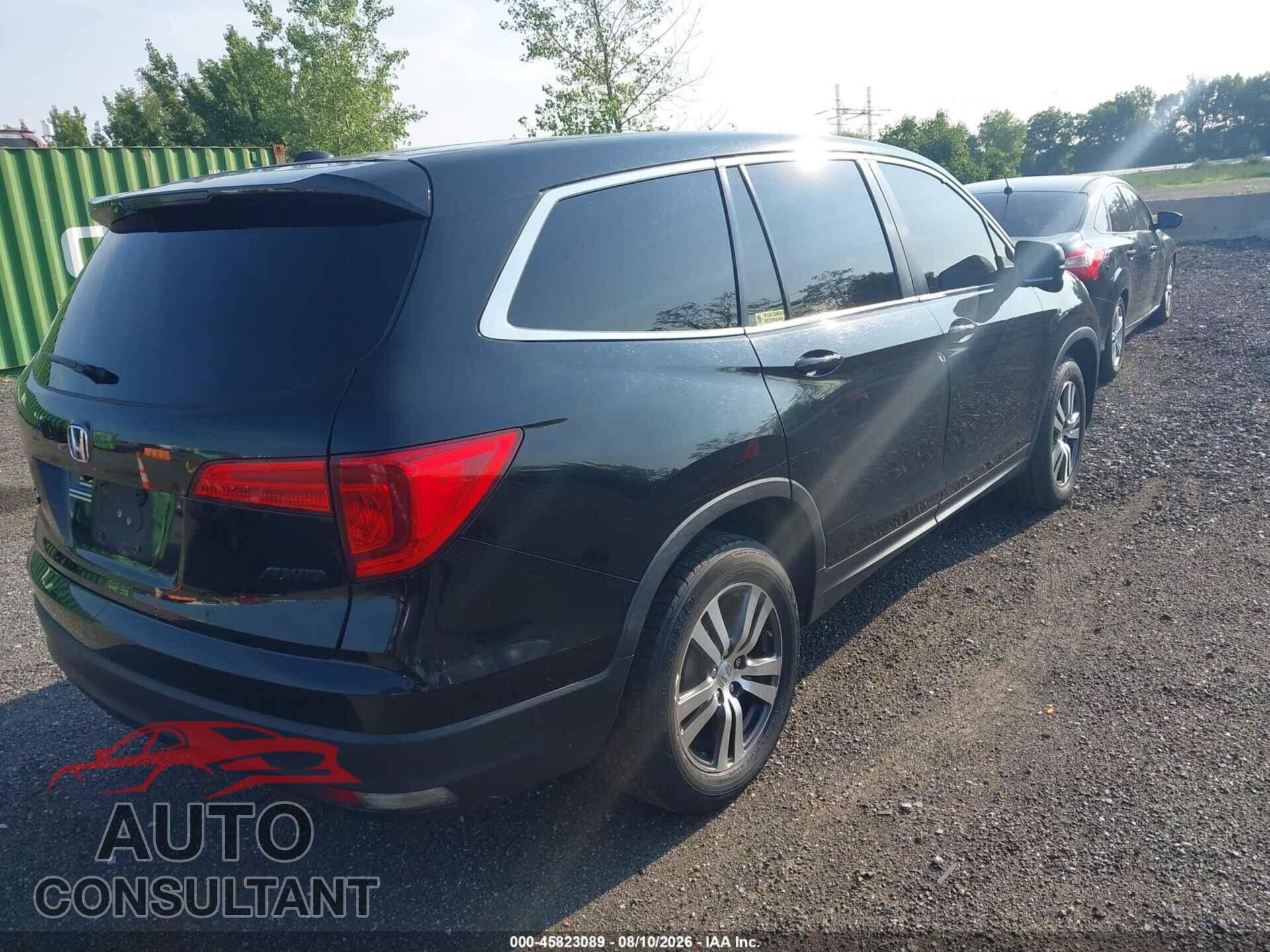 HONDA PILOT 2017 - 5FNYF6H77HB048372