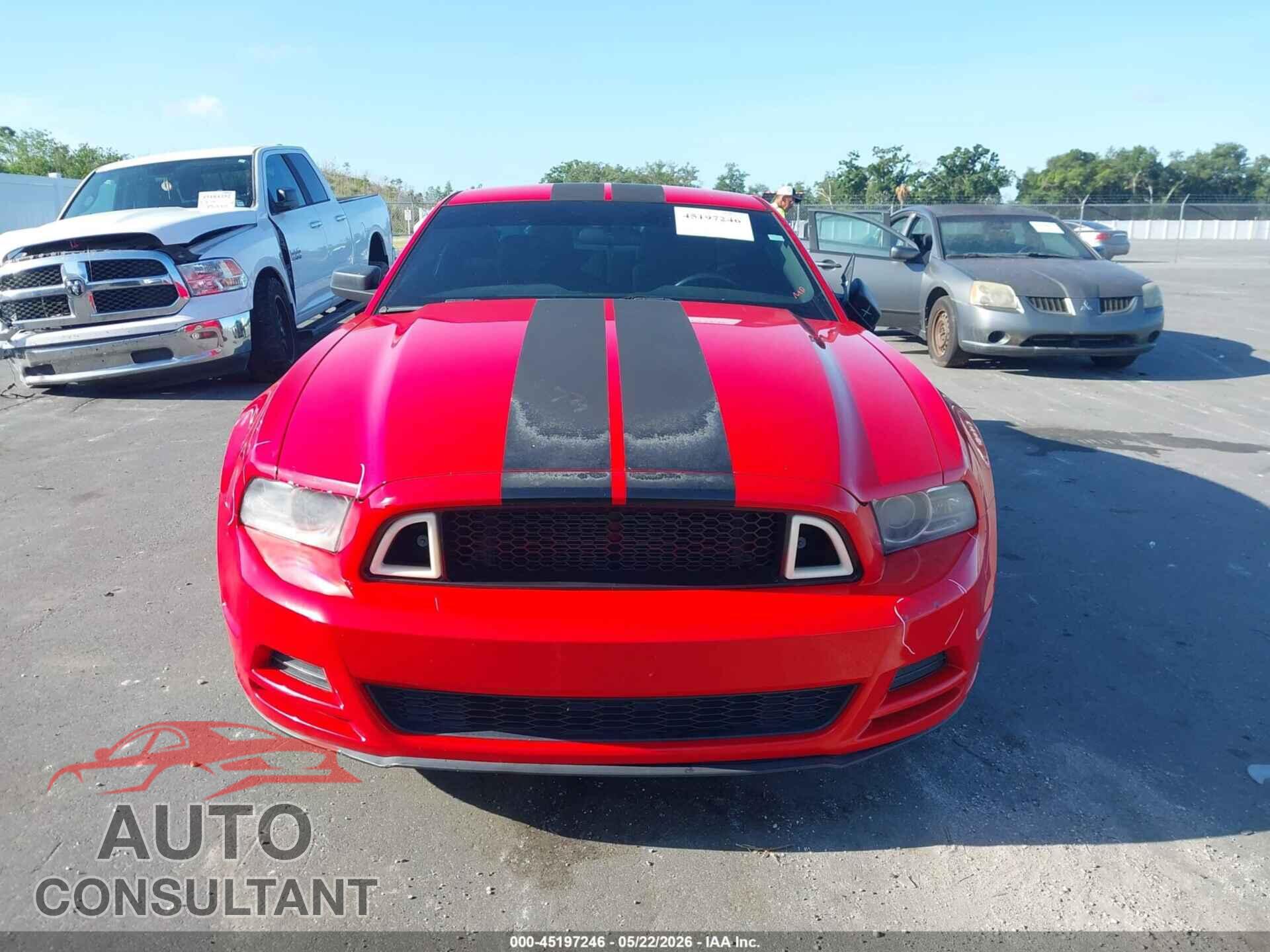 FORD MUSTANG 2014 - 1ZVBP8AM7E5270936