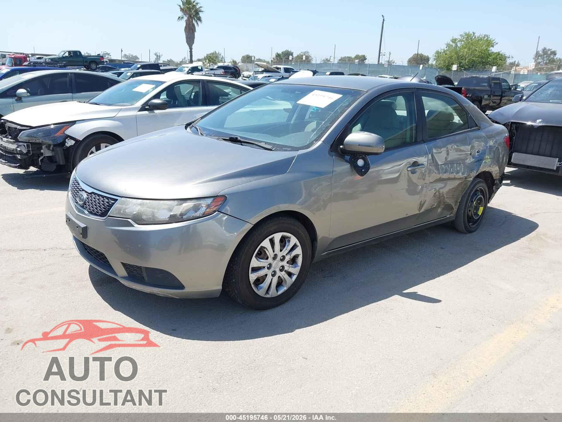 KIA FORTE 2011 - KNAFU4A24B5460920