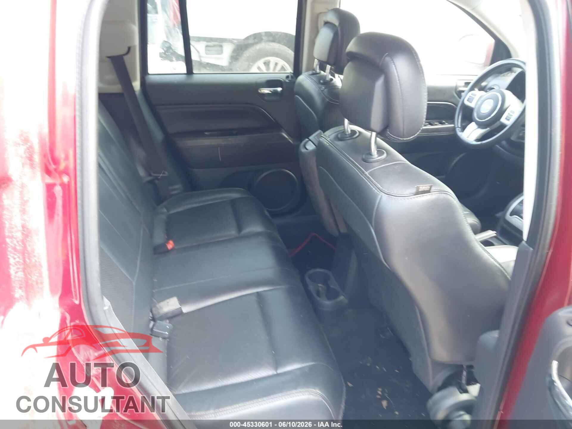 JEEP COMPASS 2015 - 1C4NJCEA0FD111137