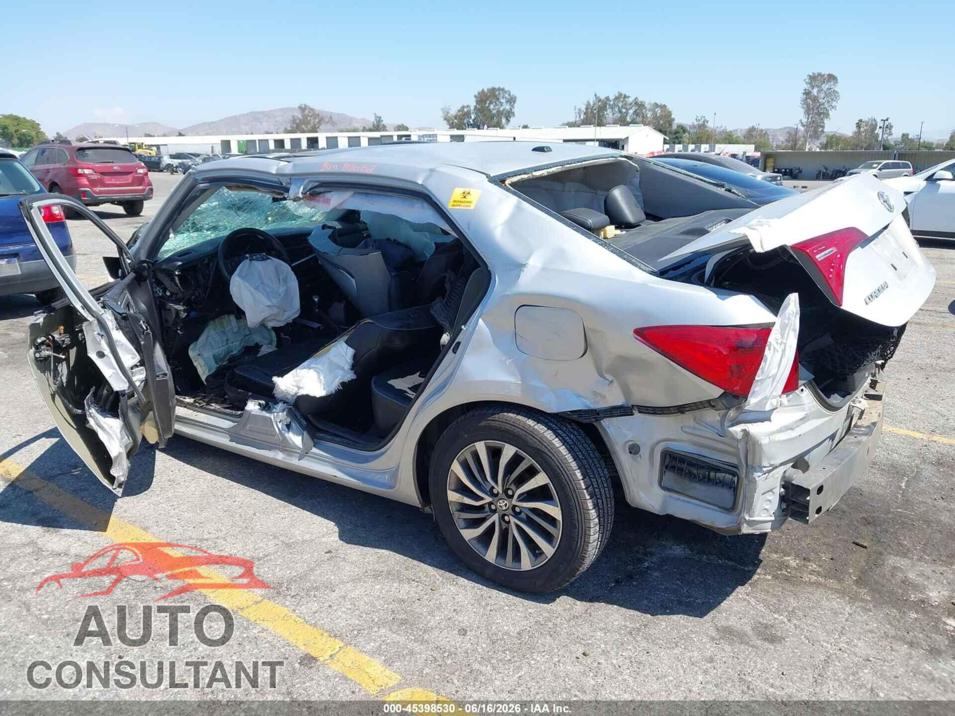 TOYOTA COROLLA 2018 - 5YFBURHE4JP766158
