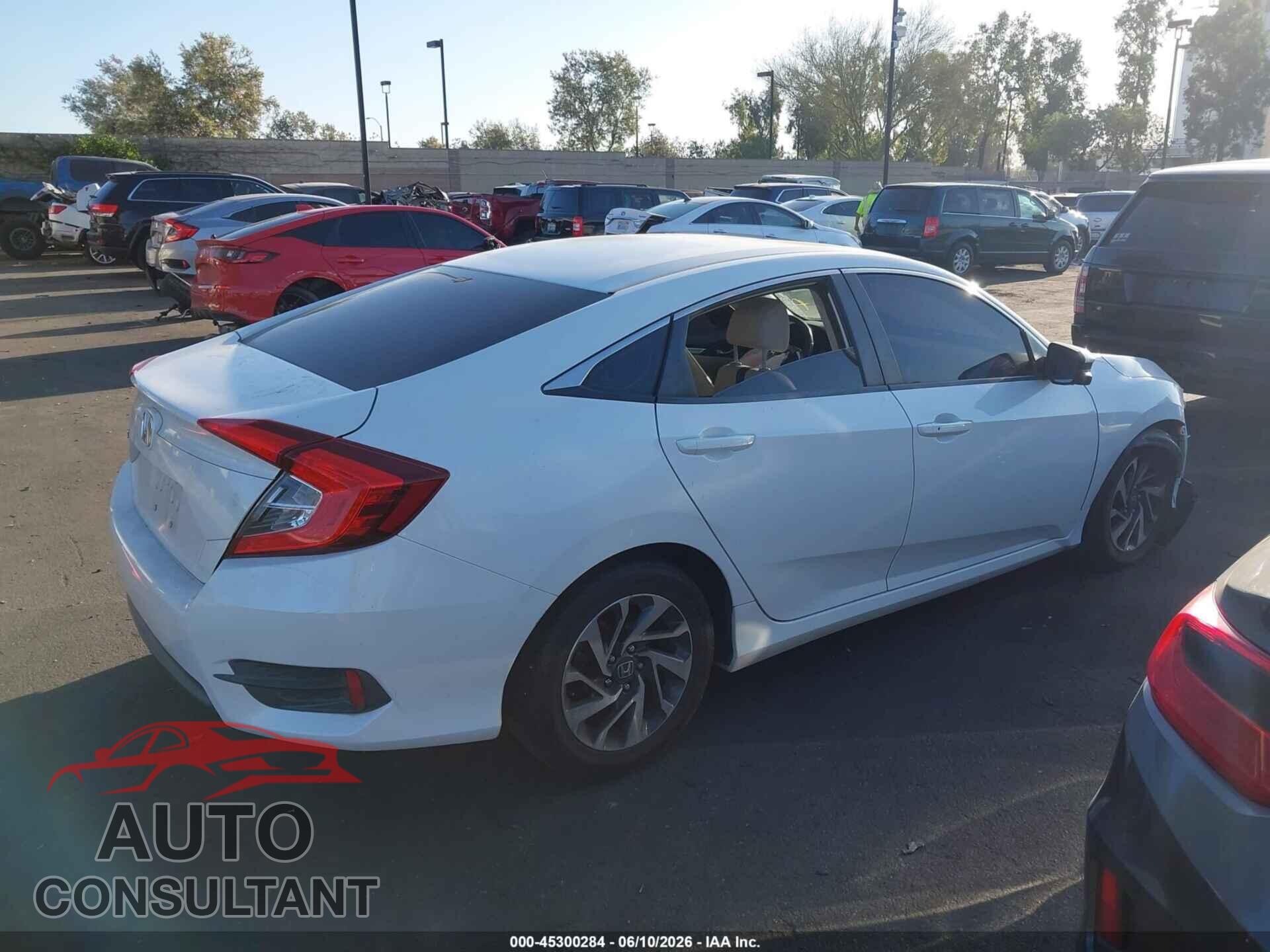 HONDA CIVIC 2016 - 2HGFC2F73GH566839