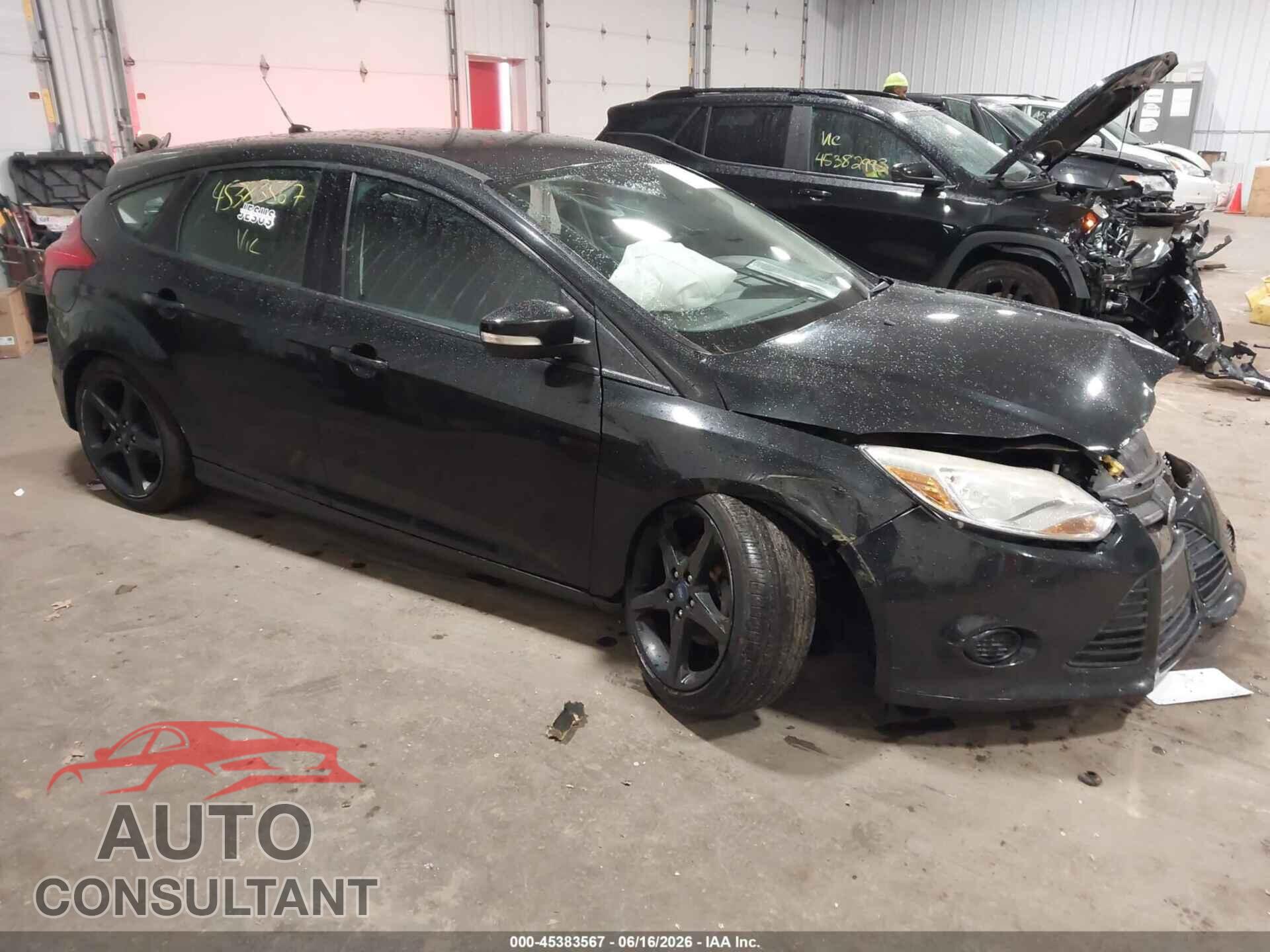FORD FOCUS 2014 - 1FADP3K22EL169316