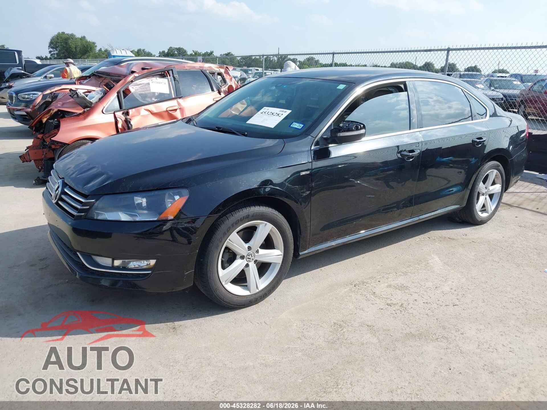 VOLKSWAGEN PASSAT 2015 - 1VWAT7A32FC095498