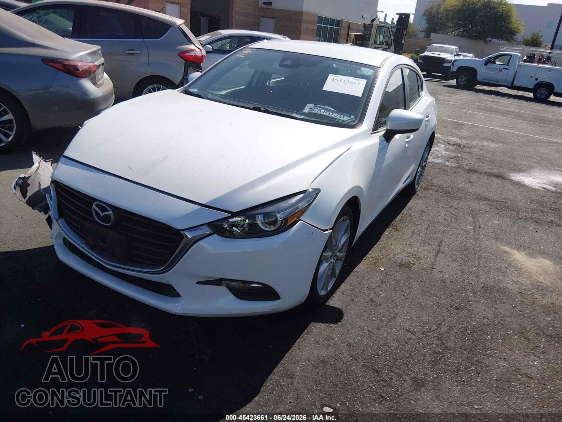 MAZDA MAZDA3 2017 - 3MZBN1L77HM103804