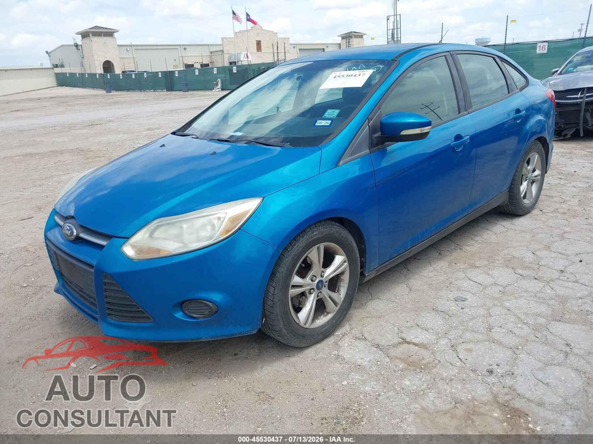 FORD FOCUS 2014 - 1FADP3F29EL137859