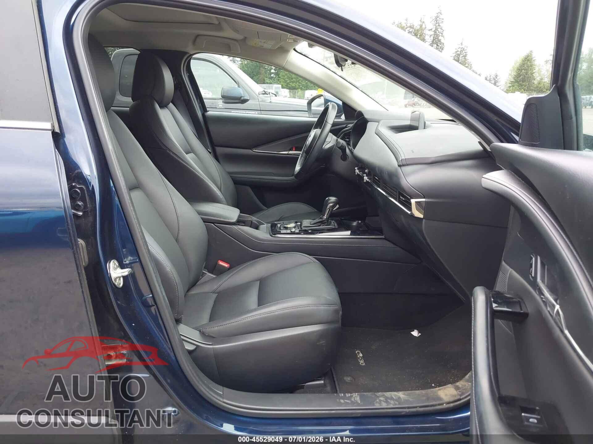 MAZDA CX-30 2024 - 3MVDMBCM8RM653216