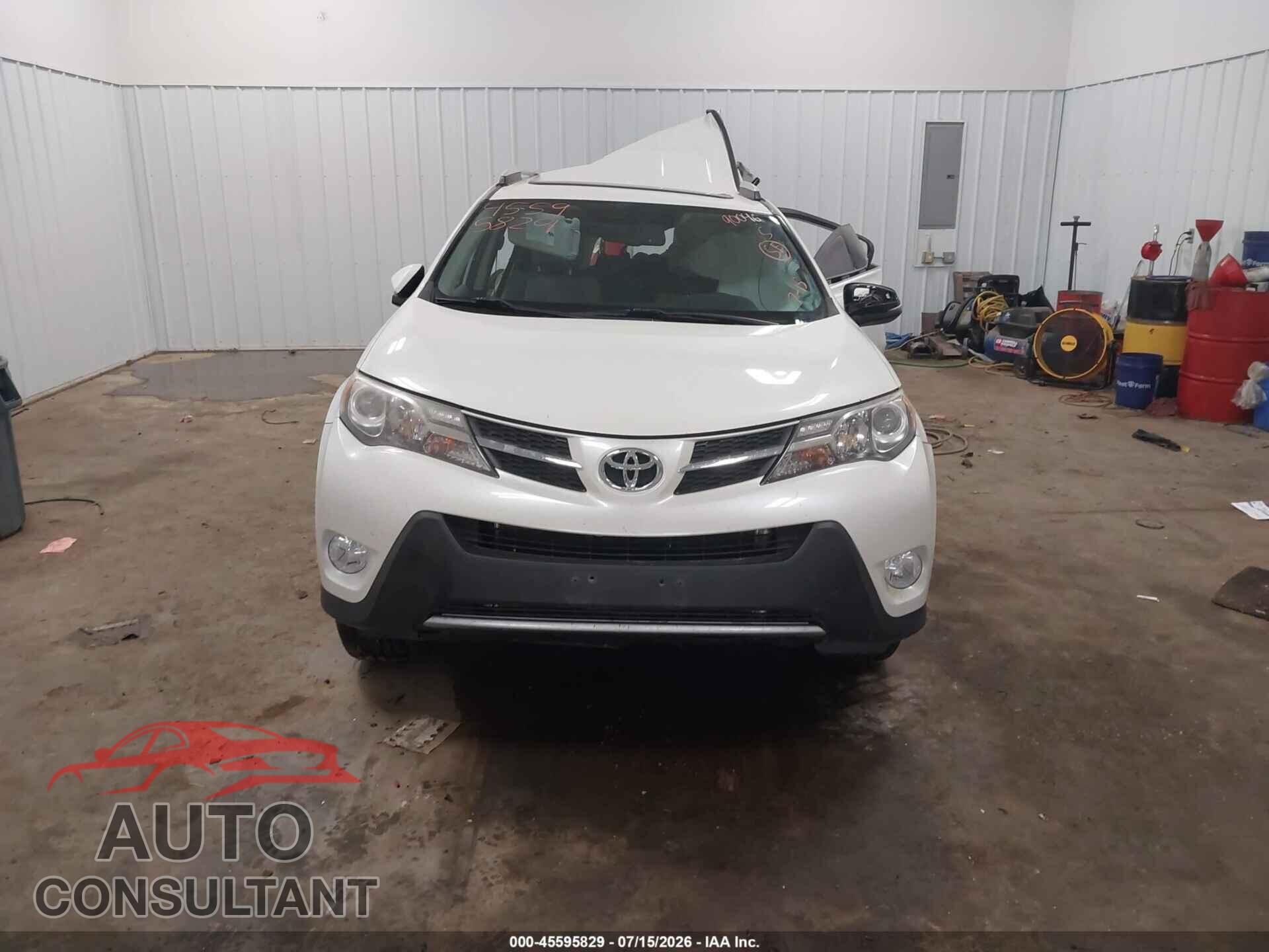 TOYOTA RAV4 2013 - 2T3DFREV6DW007724