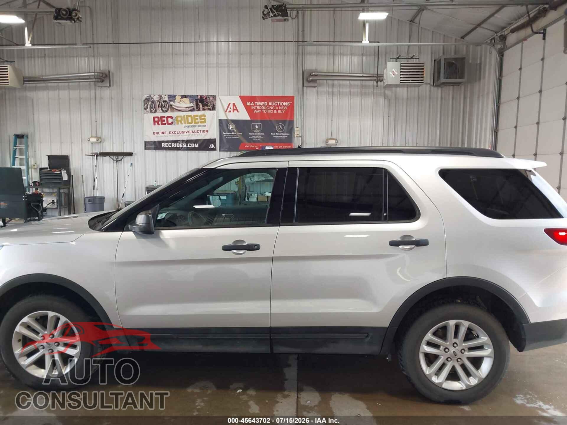 FORD EXPLORER 2017 - 1FM5K8B82HGD58782