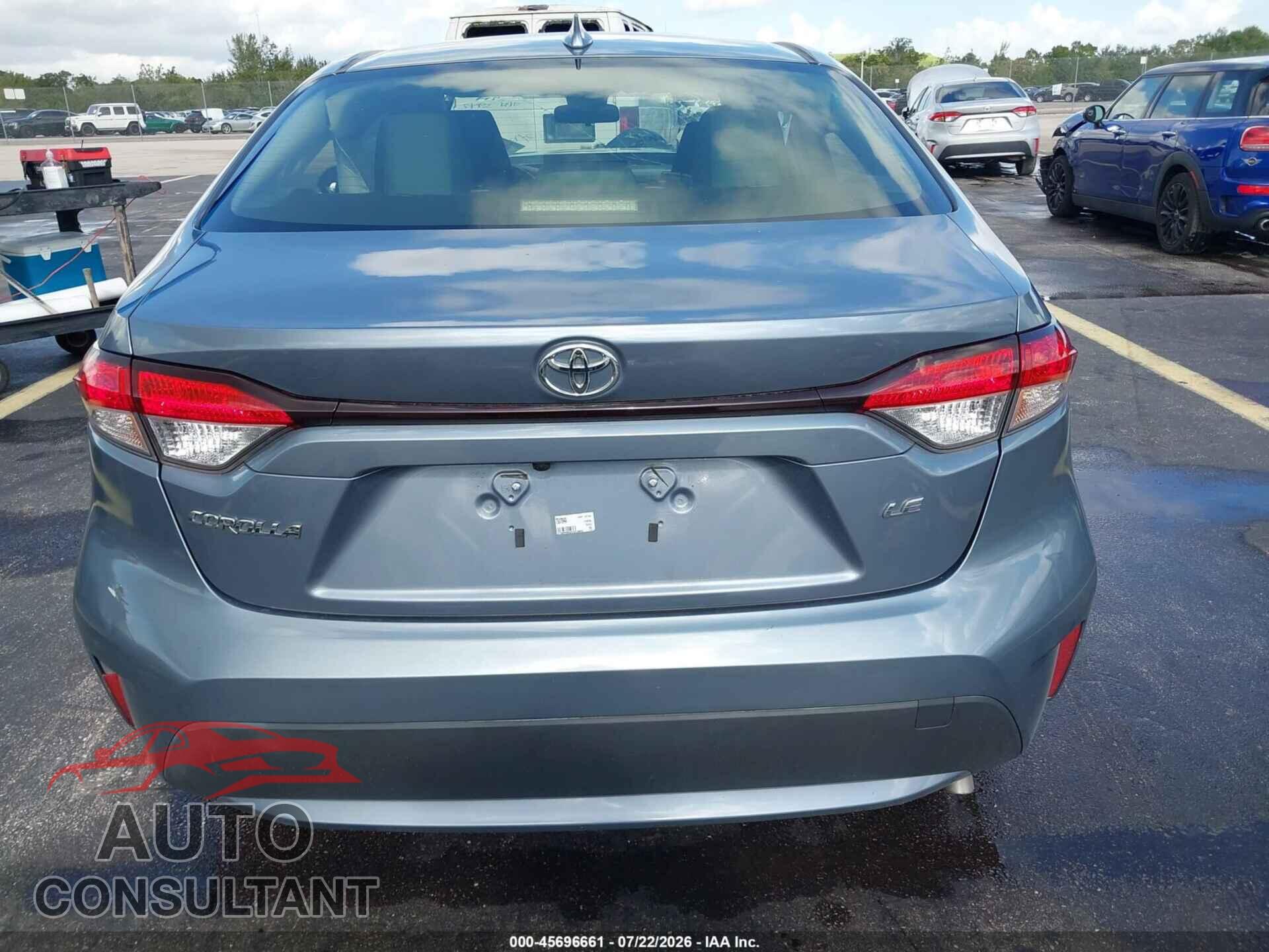 TOYOTA COROLLA 2022 - JTDEPMAE2NJ213942
