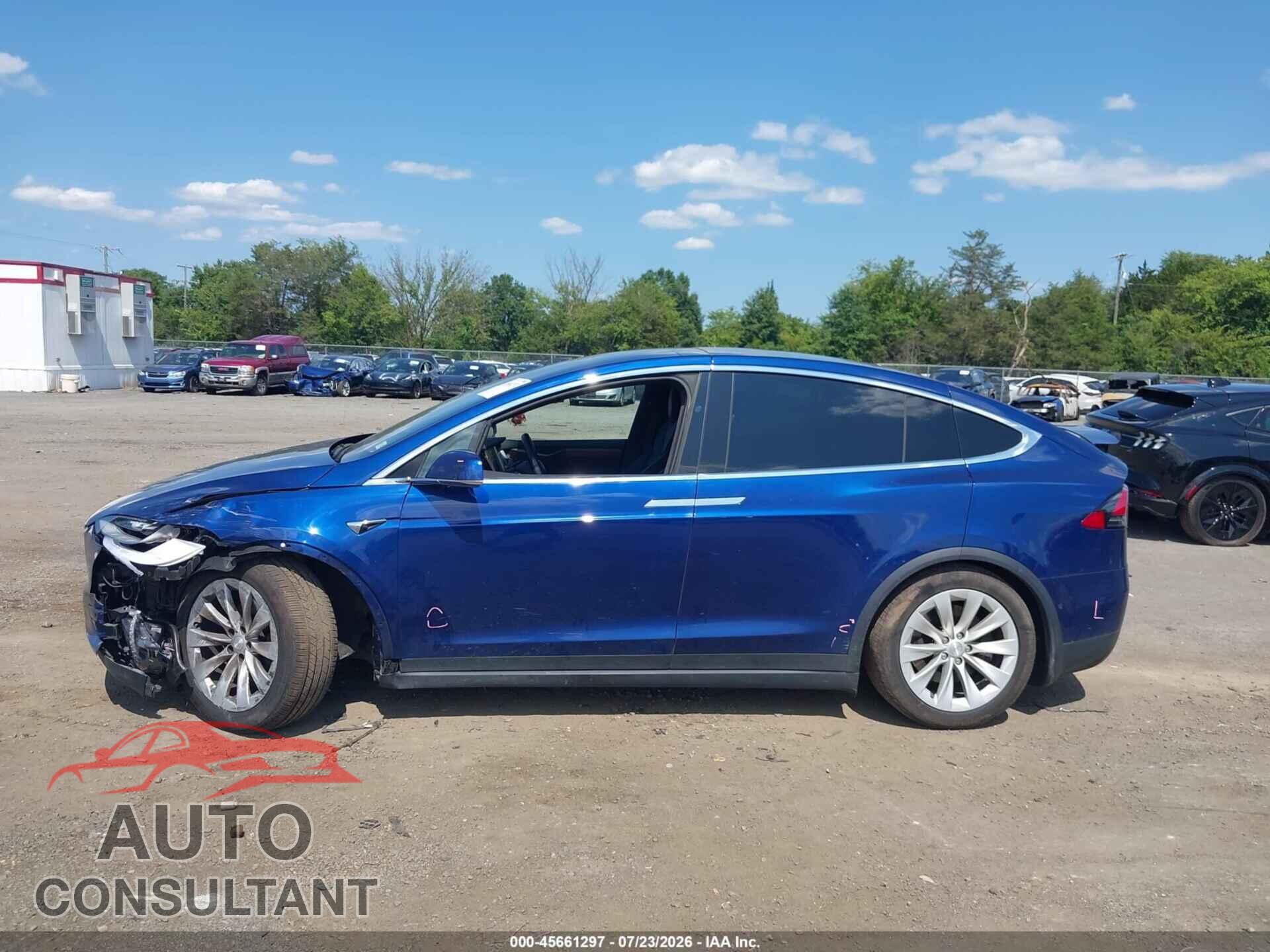 TESLA MODEL X 2020 - 5YJXCDE24LF233327