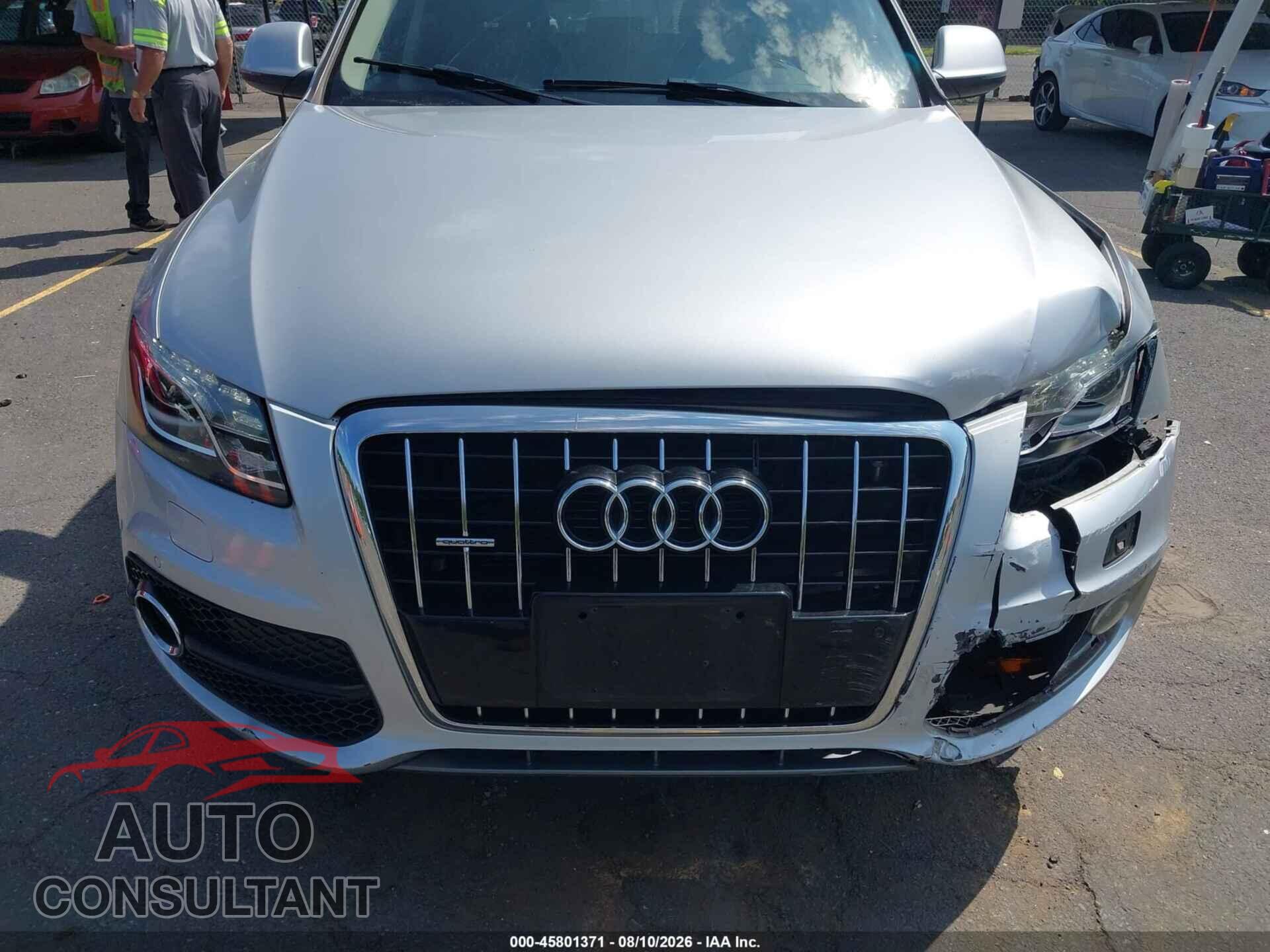 AUDI Q5 2011 - WA1DKAFP1BA090367