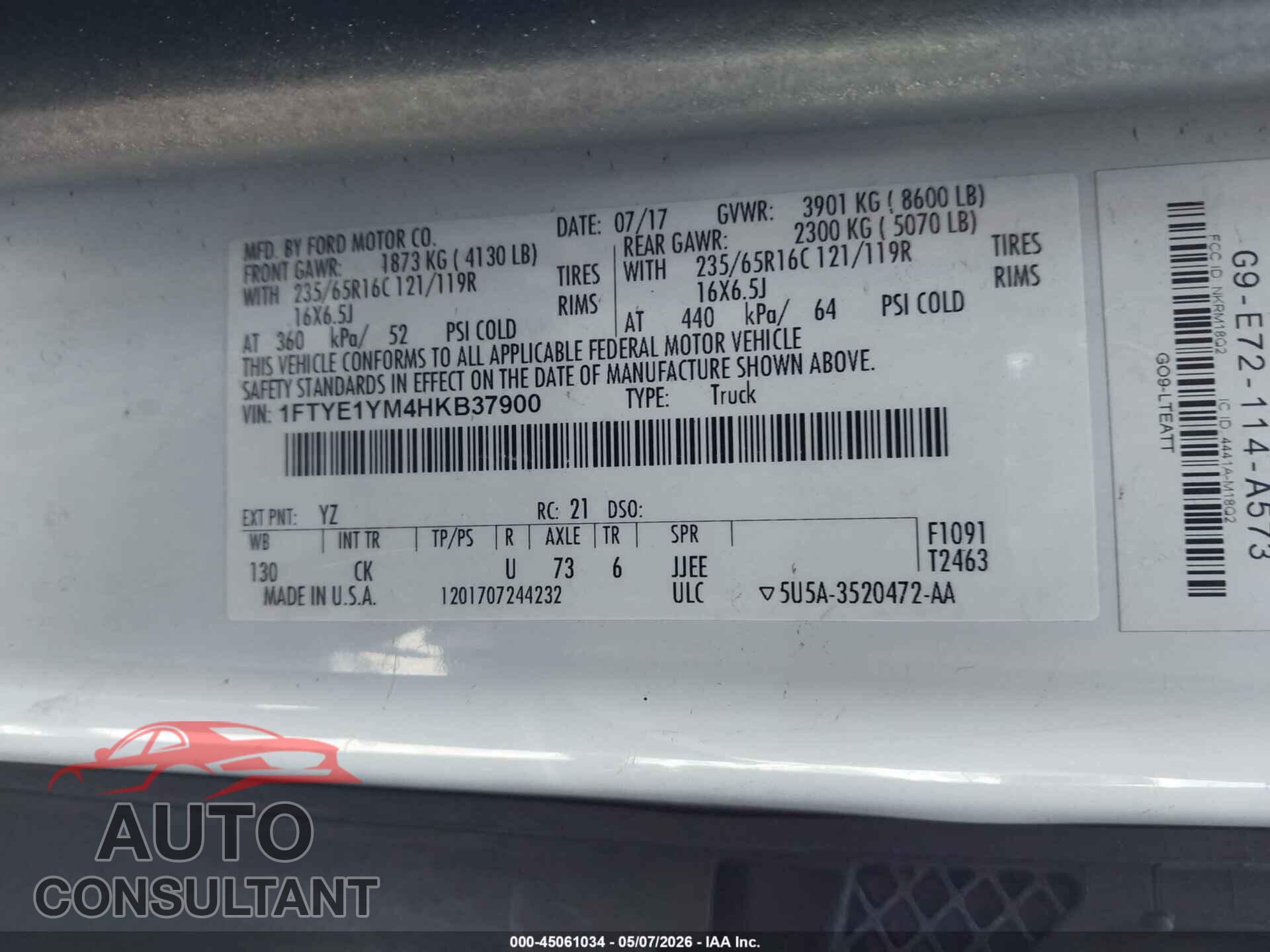 FORD TRANSIT-150 2017 - 1FTYE1YM4HKB37900