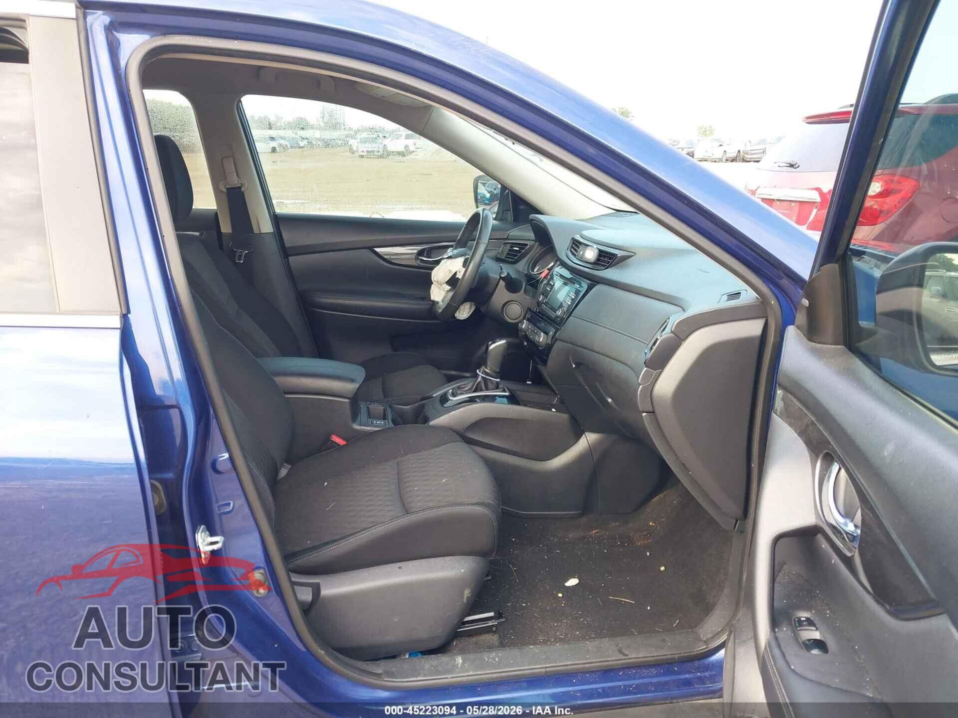 NISSAN ROGUE 2017 - KNMAT2MV3HP547876