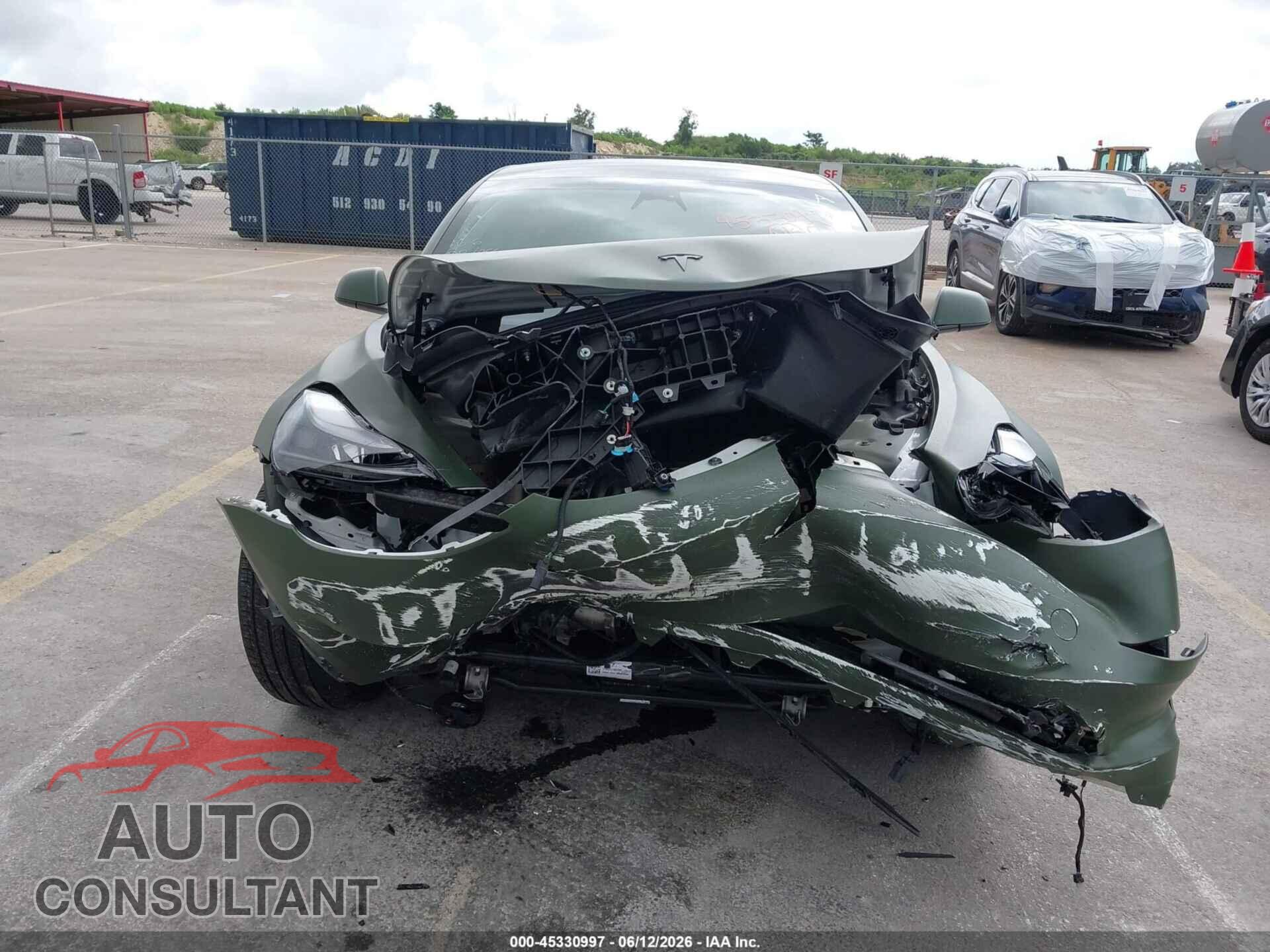 TESLA MODEL 3 2023 - 5YJ3E1EA7PF570322