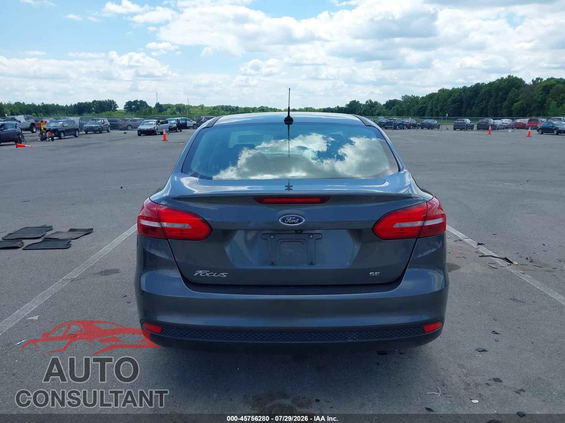 FORD FOCUS 2017 - 1FADP3F2XHL300524