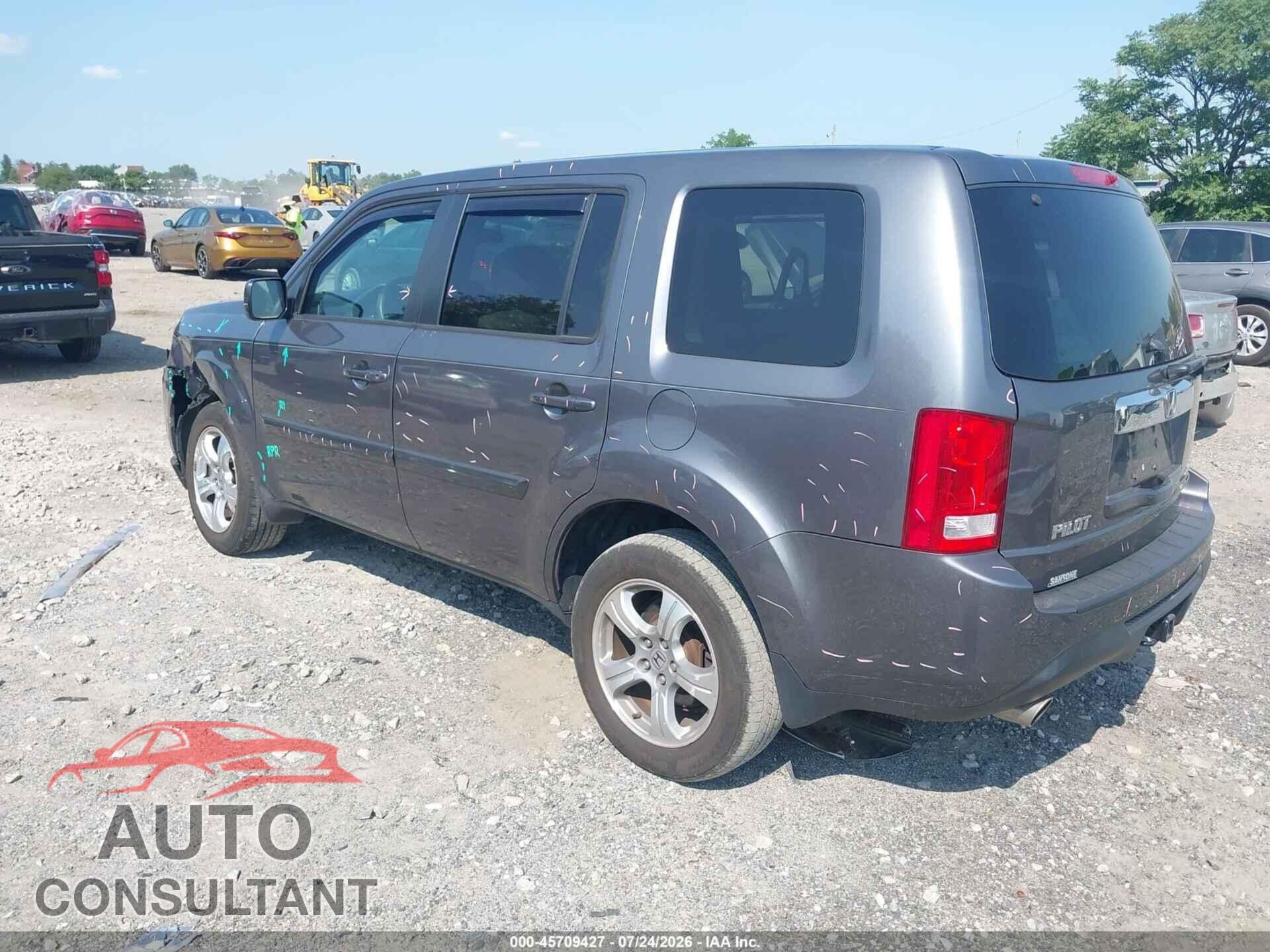 HONDA PILOT 2015 - 5FNYF4H47FB003746