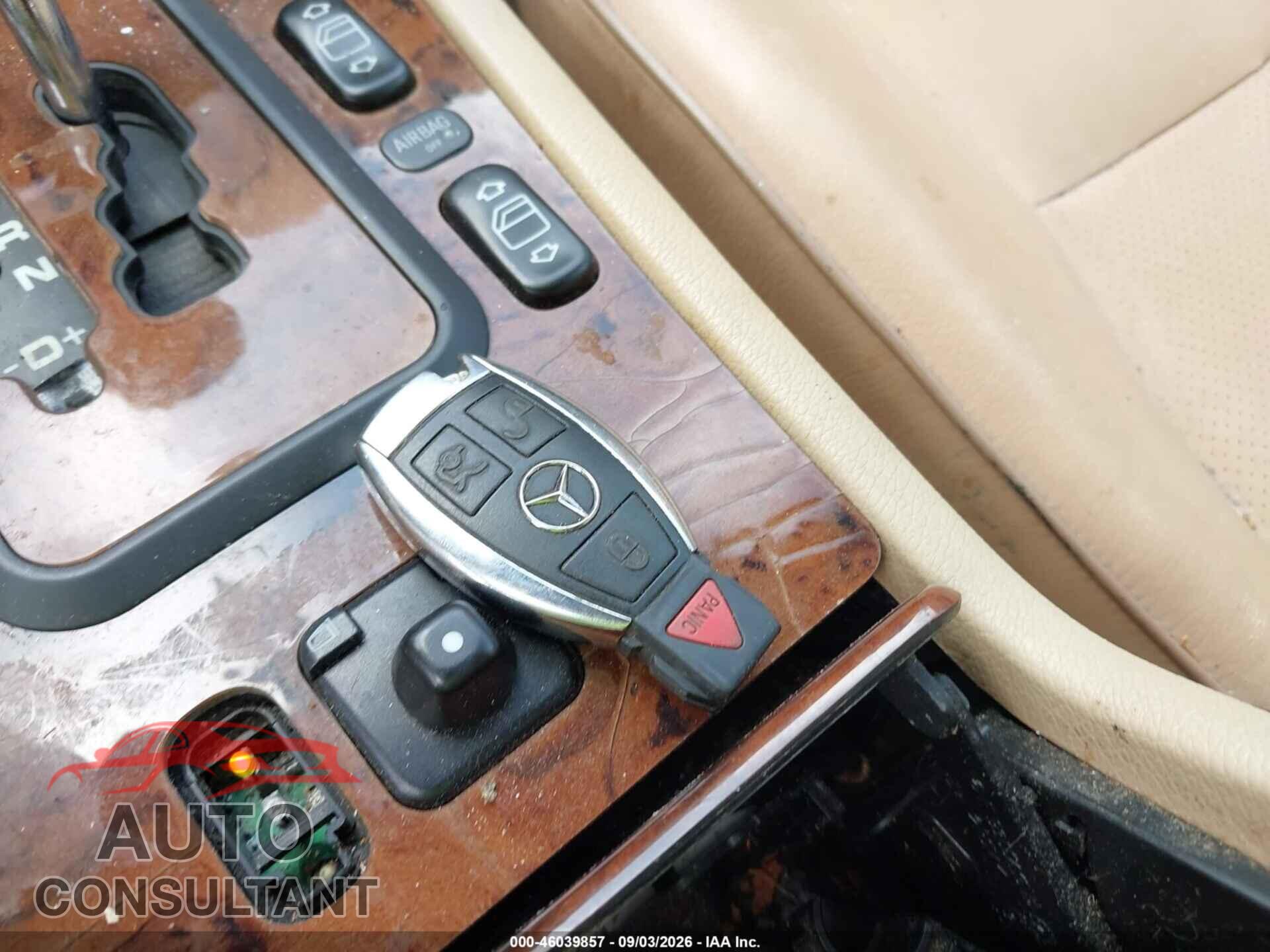 MERCEDES-BENZ E 320 2001 - WDBJF82J01X059452
