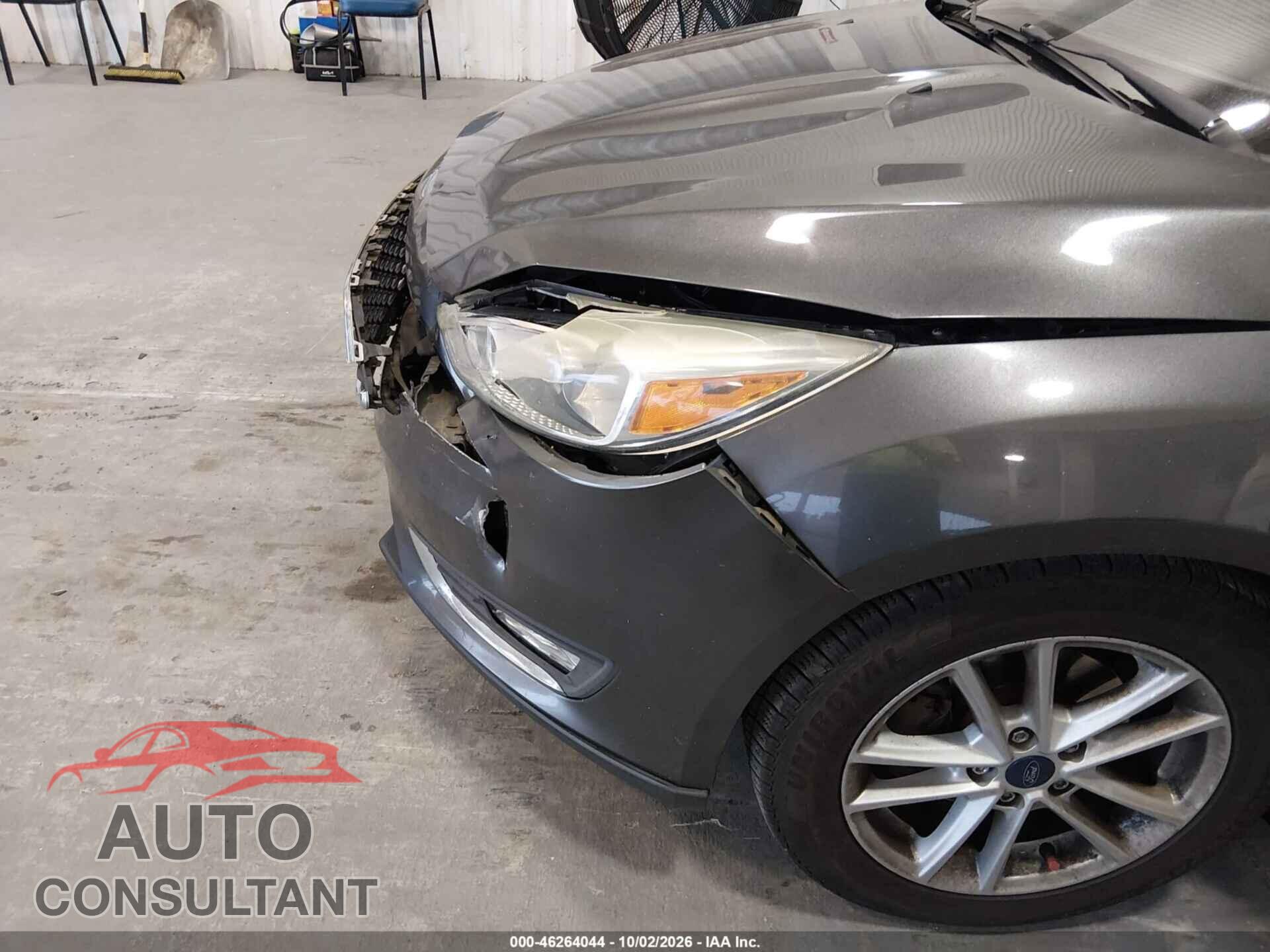 FORD FOCUS 2015 - 1FADP3K23FL307432
