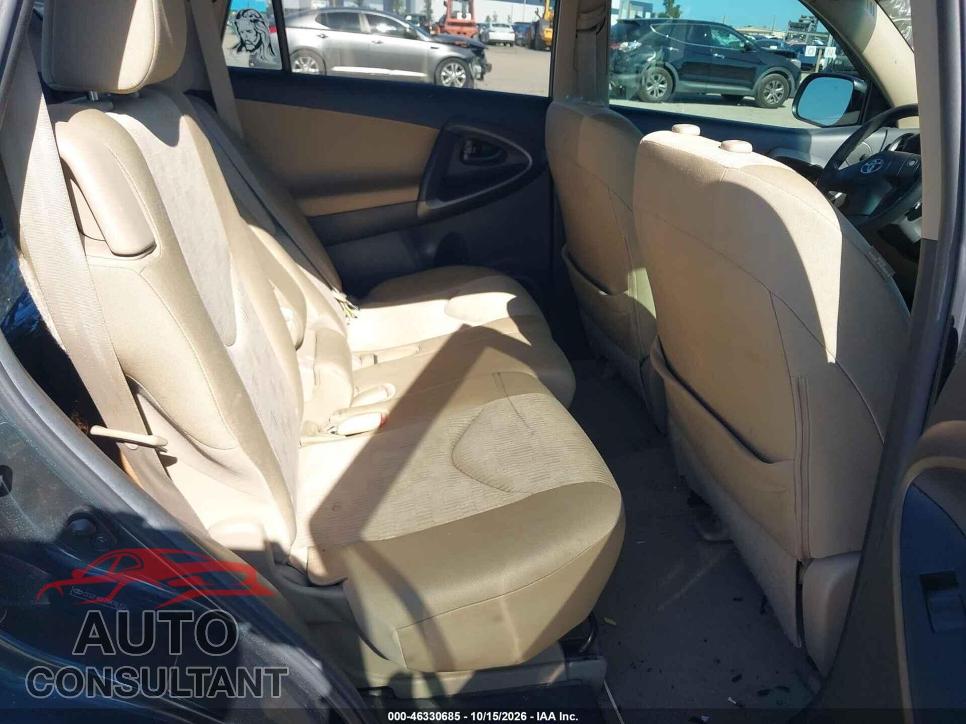 TOYOTA RAV4 2011 - 2T3ZF4DV2BW098322