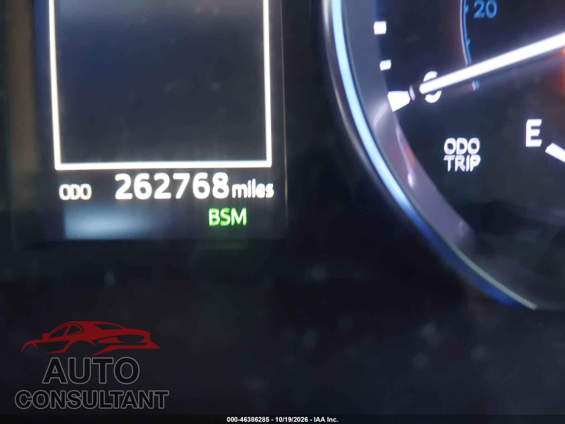 TOYOTA HIGHLANDER 2018 - 5TDKZRFH5JS533802