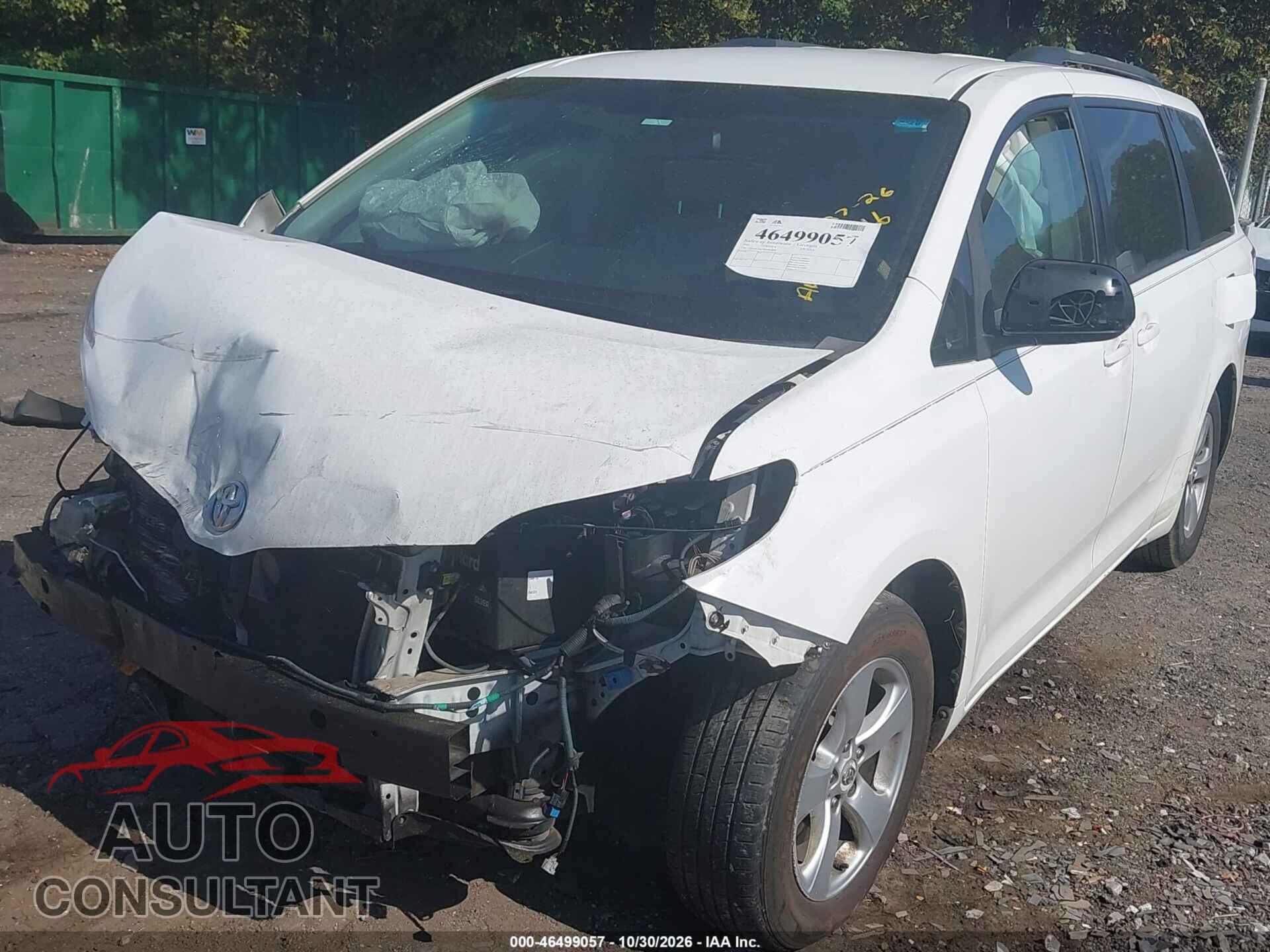 TOYOTA SIENNA 2011 - 5TDKK3DC9BS065616