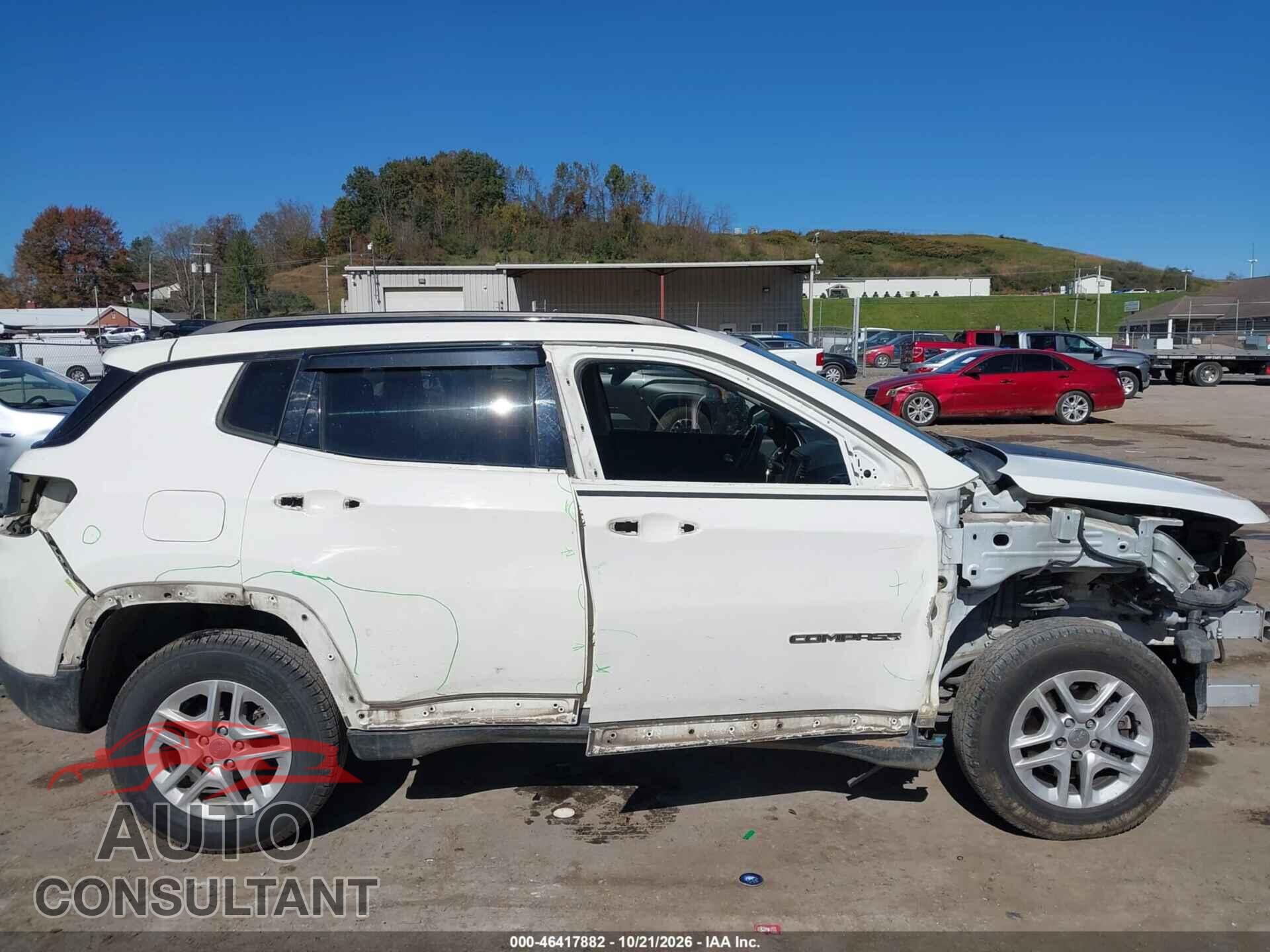JEEP COMPASS 2018 - 3C4NJDAB3JT314367