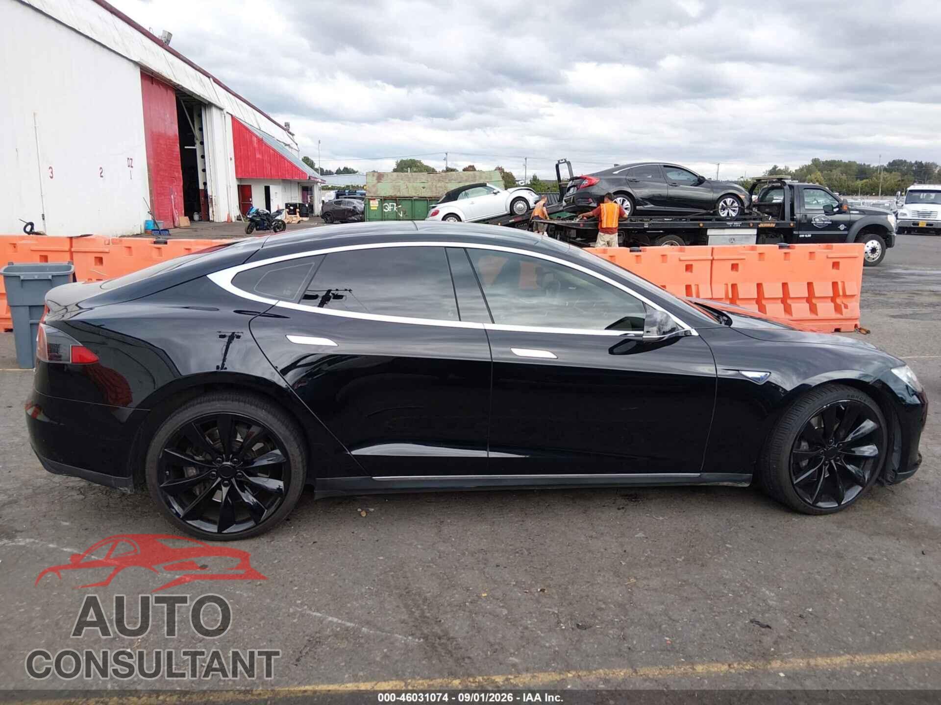 TESLA MODEL S 2013 - 5YJSA1CN9DFP05597