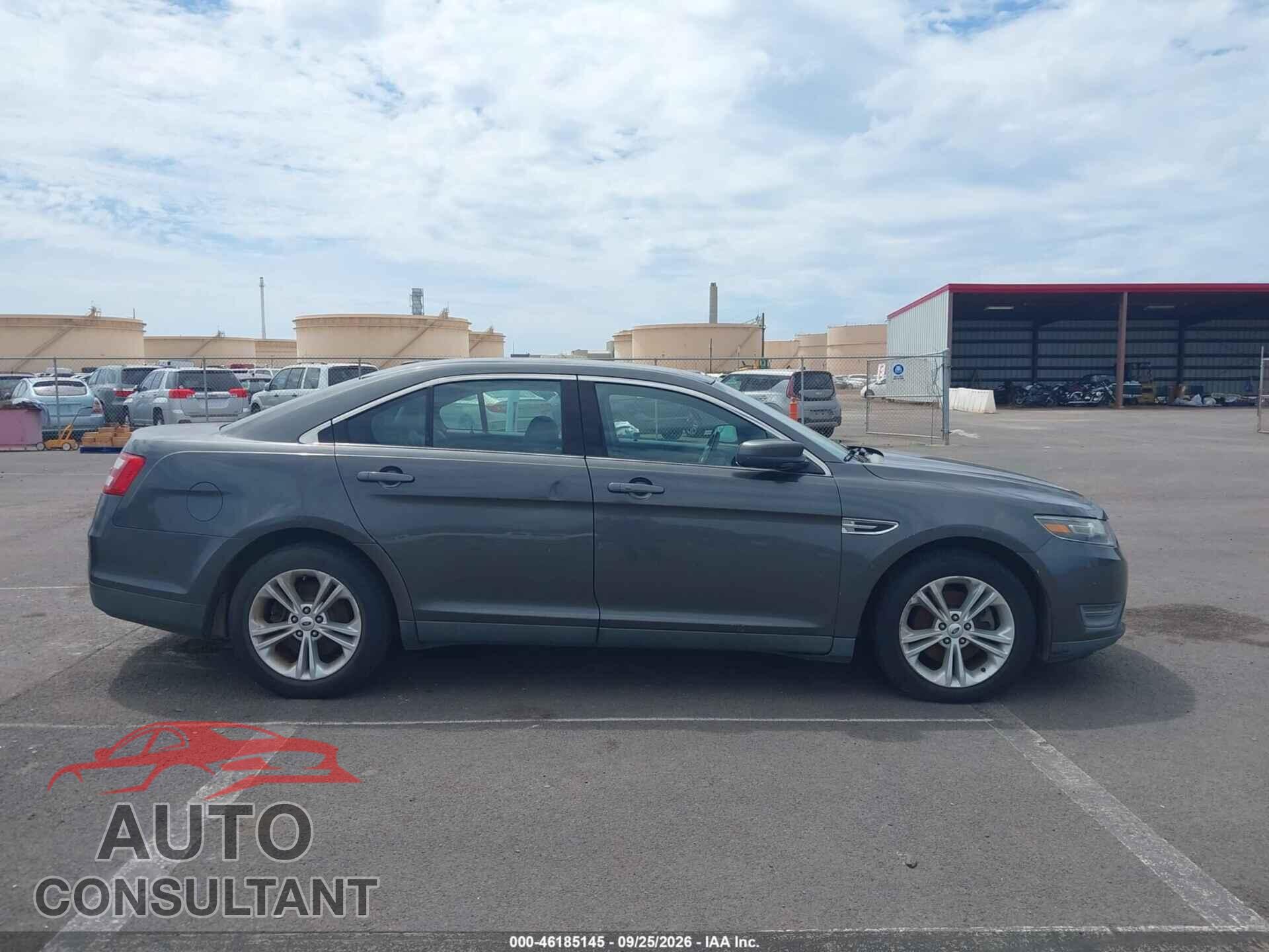 FORD TAURUS 2016 - 1FAHP2E84GG119248
