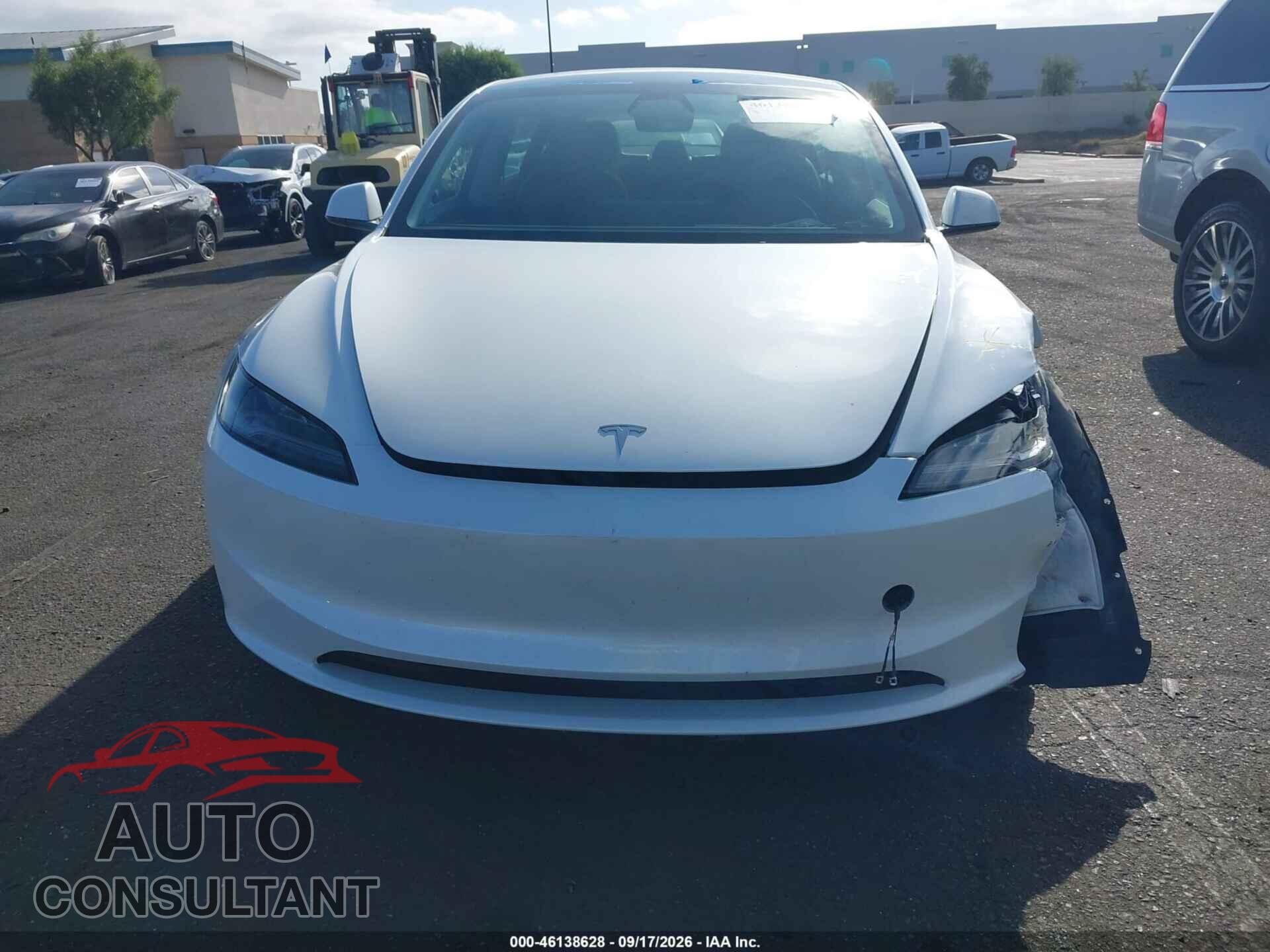 TESLA MODEL 3 2024 - 5YJ3E1EA9RF858927
