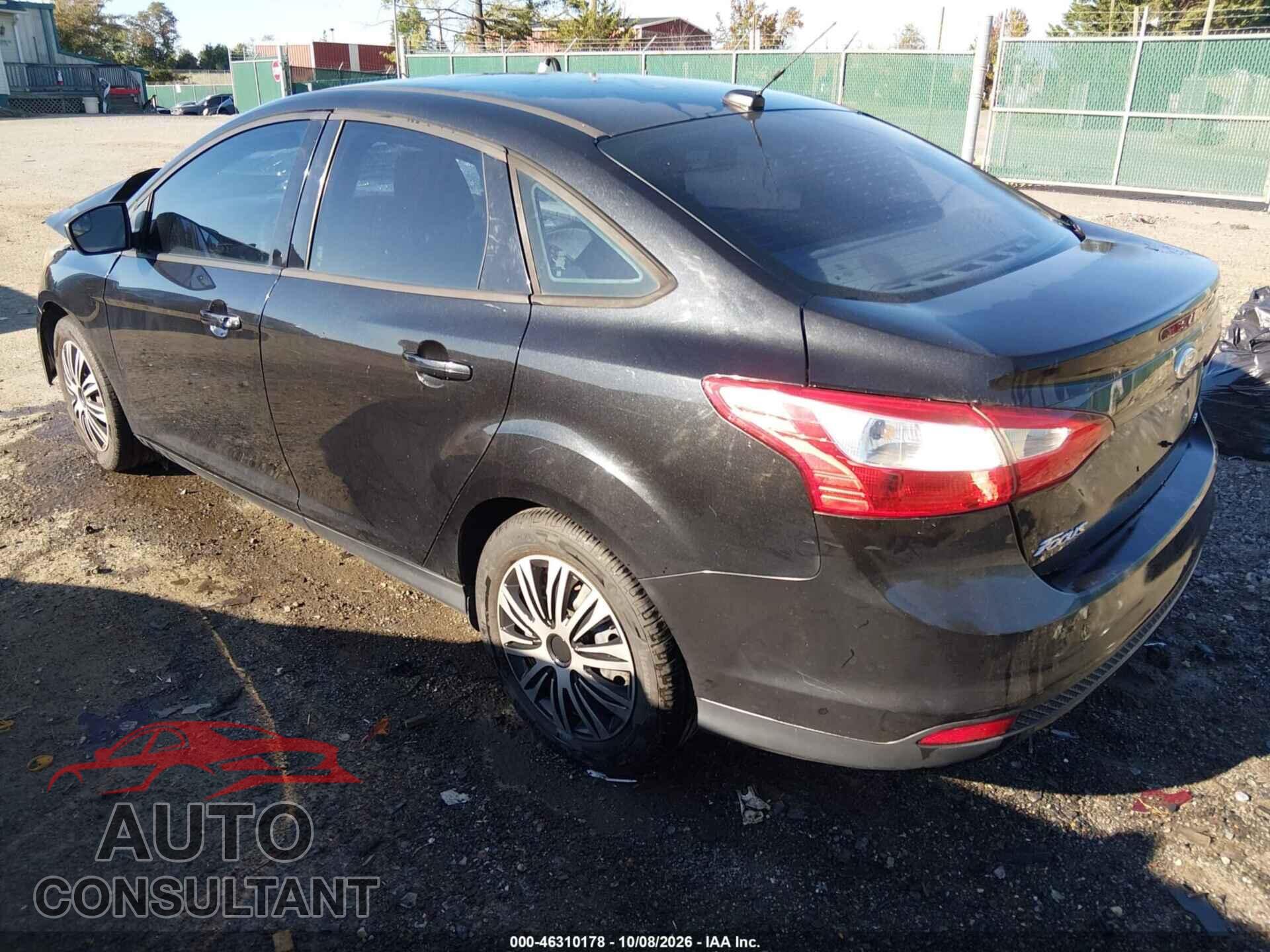 FORD FOCUS 2012 - 1FAHP3F26CL324023
