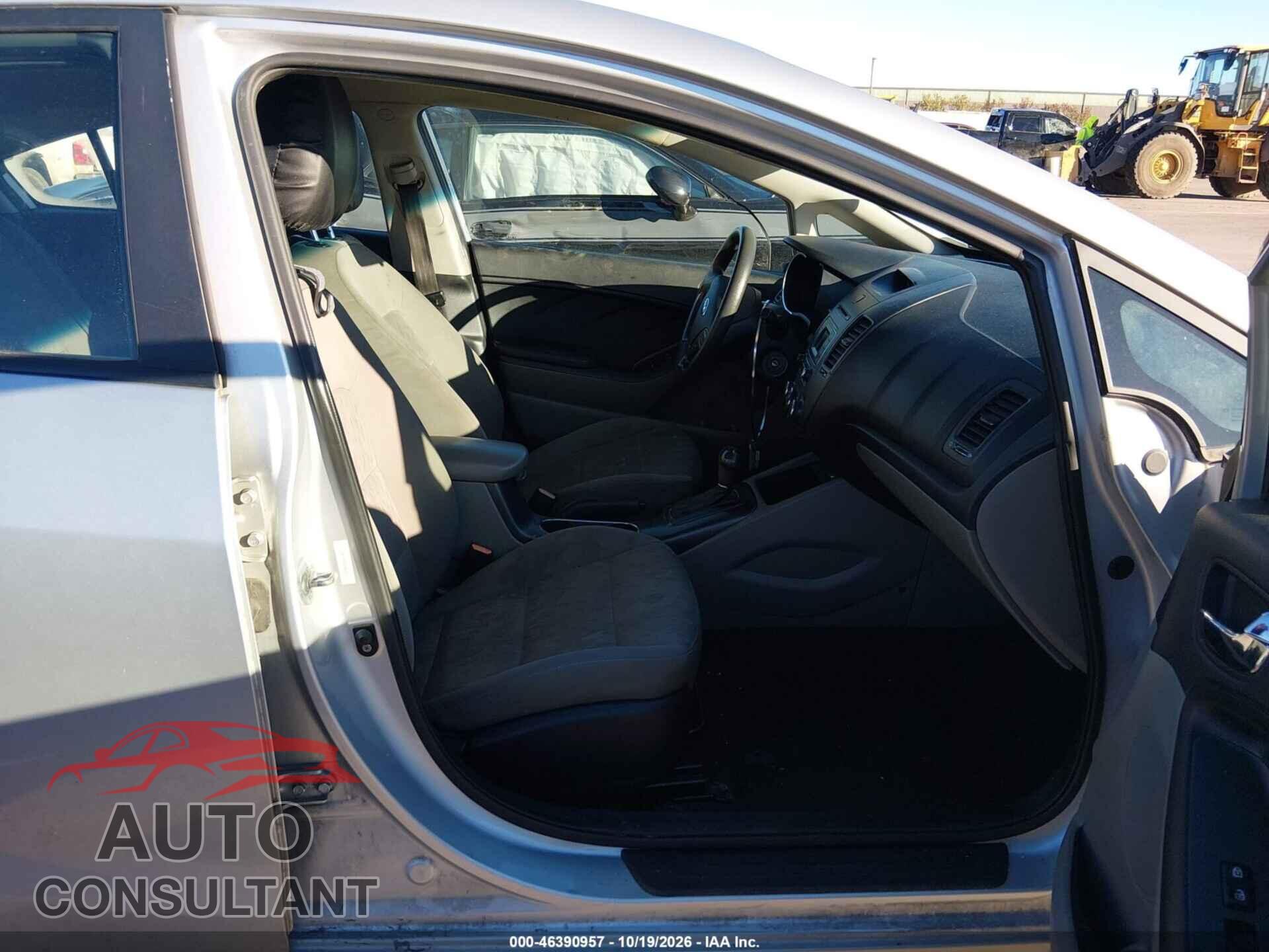KIA FORTE 2015 - KNAFK4A63F5346650