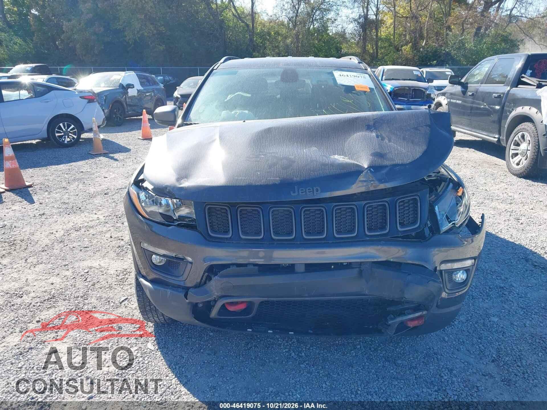 JEEP COMPASS 2019 - 3C4NJDDB6KT850064