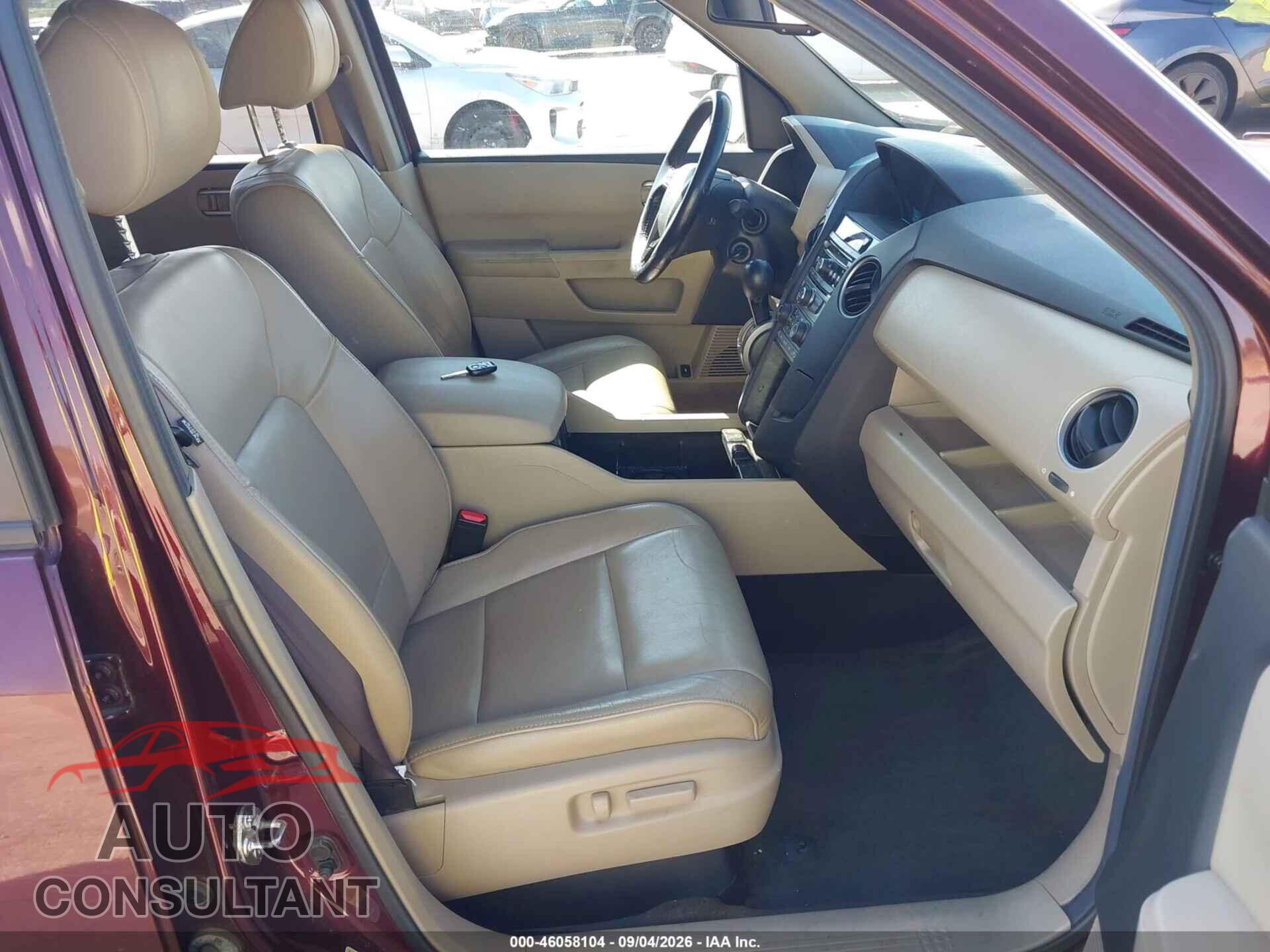 HONDA PILOT 2013 - 5FNYF4H52DB033629
