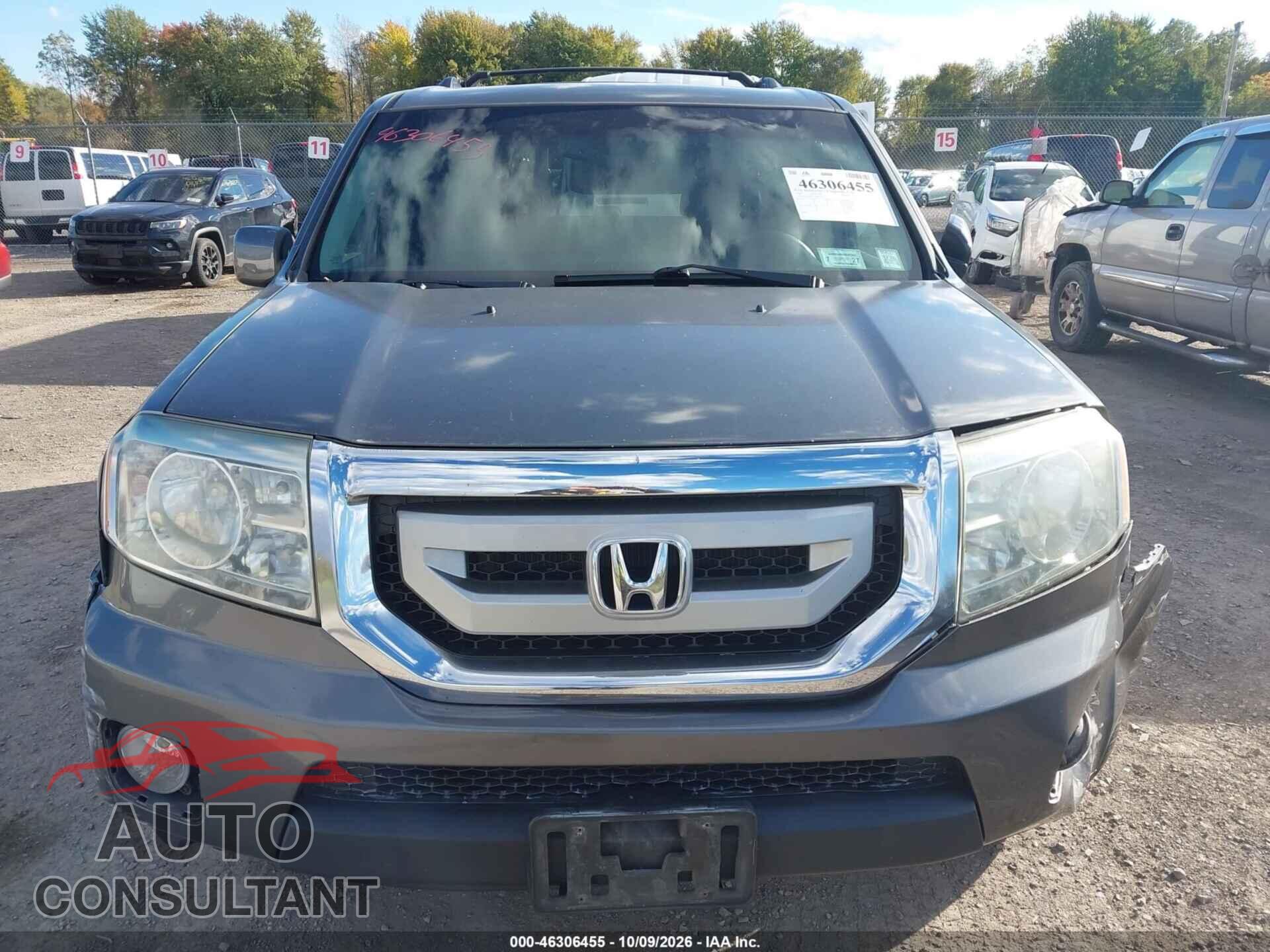 HONDA PILOT 2010 - 5FNYF4H56AB025593
