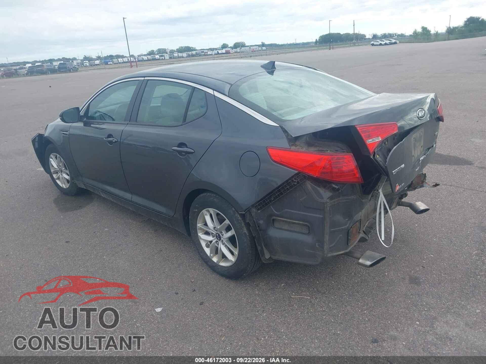 KIA OPTIMA 2011 - KNAGM4A75B5182464