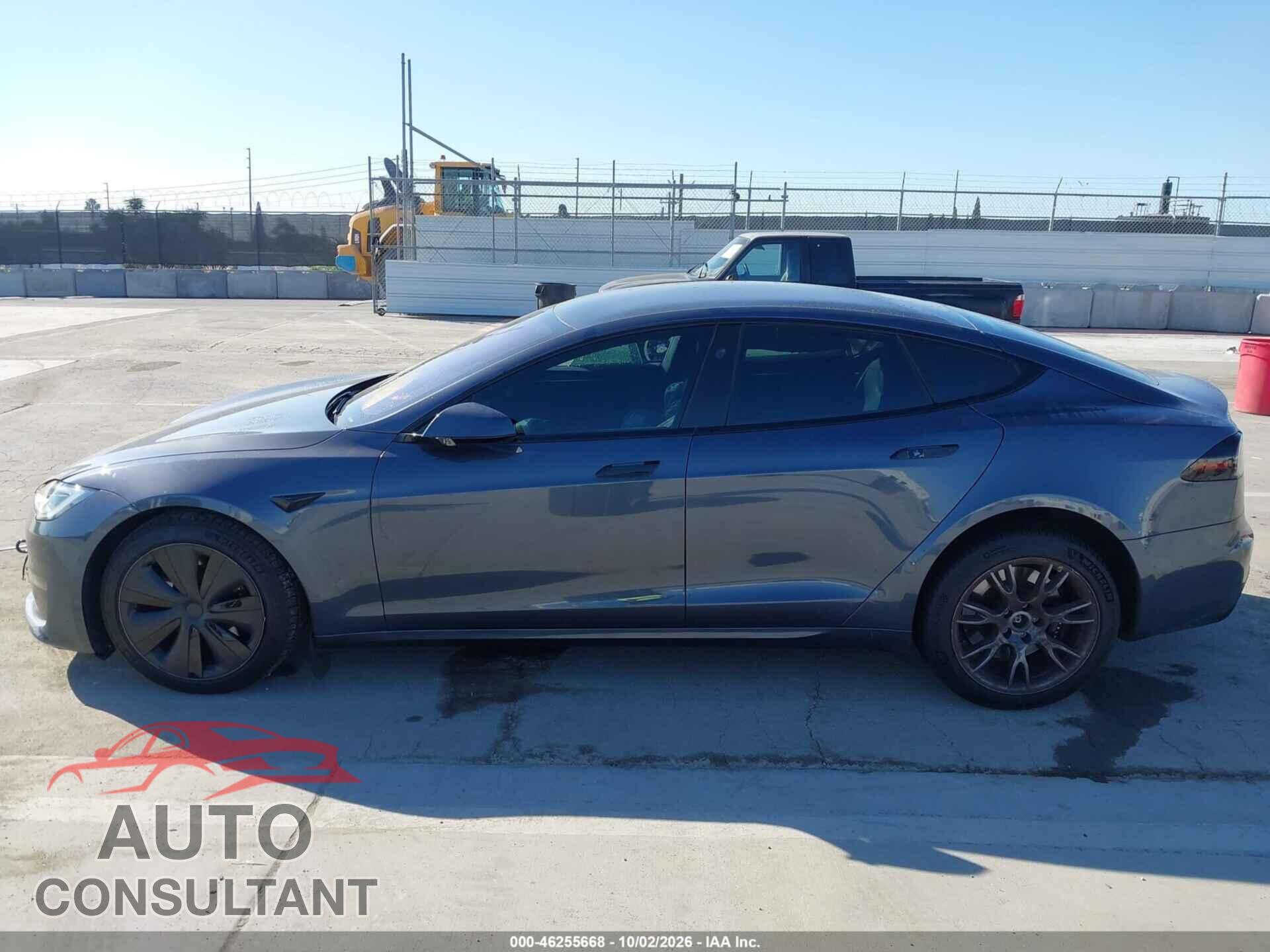 TESLA MODEL S 2022 - 5YJSA1E54NF488250