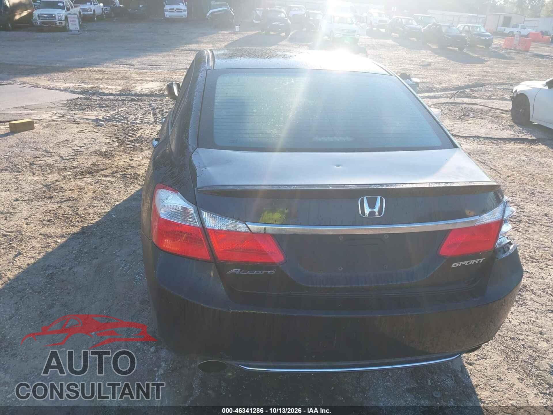 HONDA ACCORD 2015 - 1HGCR2F57FA170555