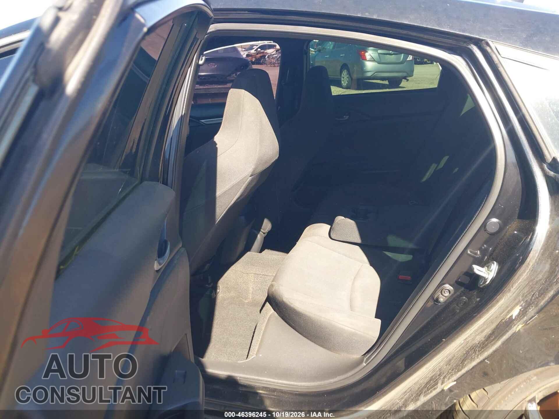 HONDA CIVIC 2018 - 2HGFC1E52JH704131