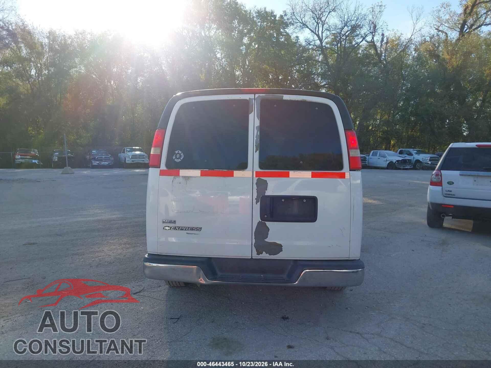 CHEVROLET EXPRESS 1500 2010 - 1GBUGCD43A1114571