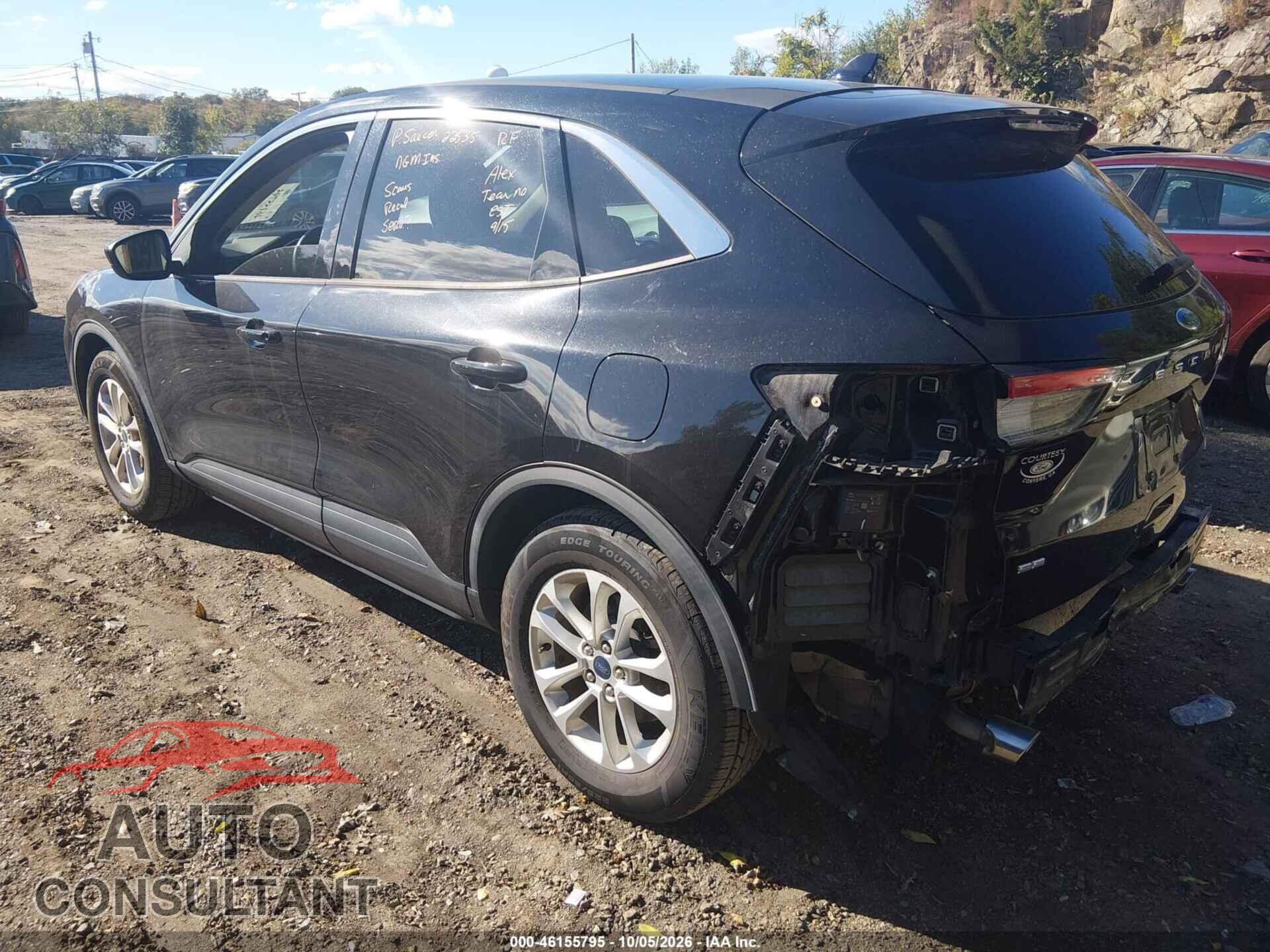 FORD ESCAPE 2020 - 1FMCU0G65LUA12620