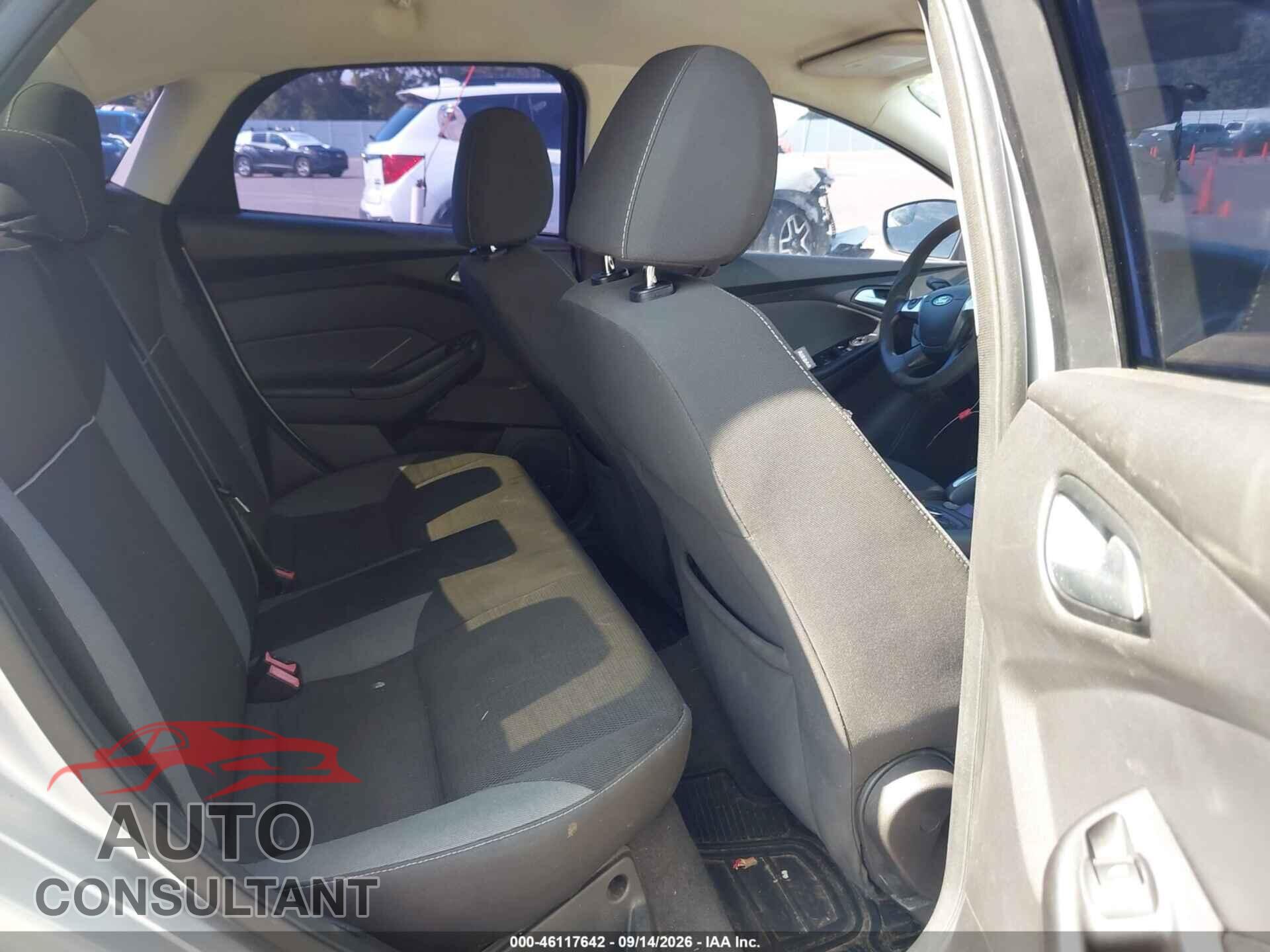 FORD FOCUS 2013 - 1FADP3F29DL233490