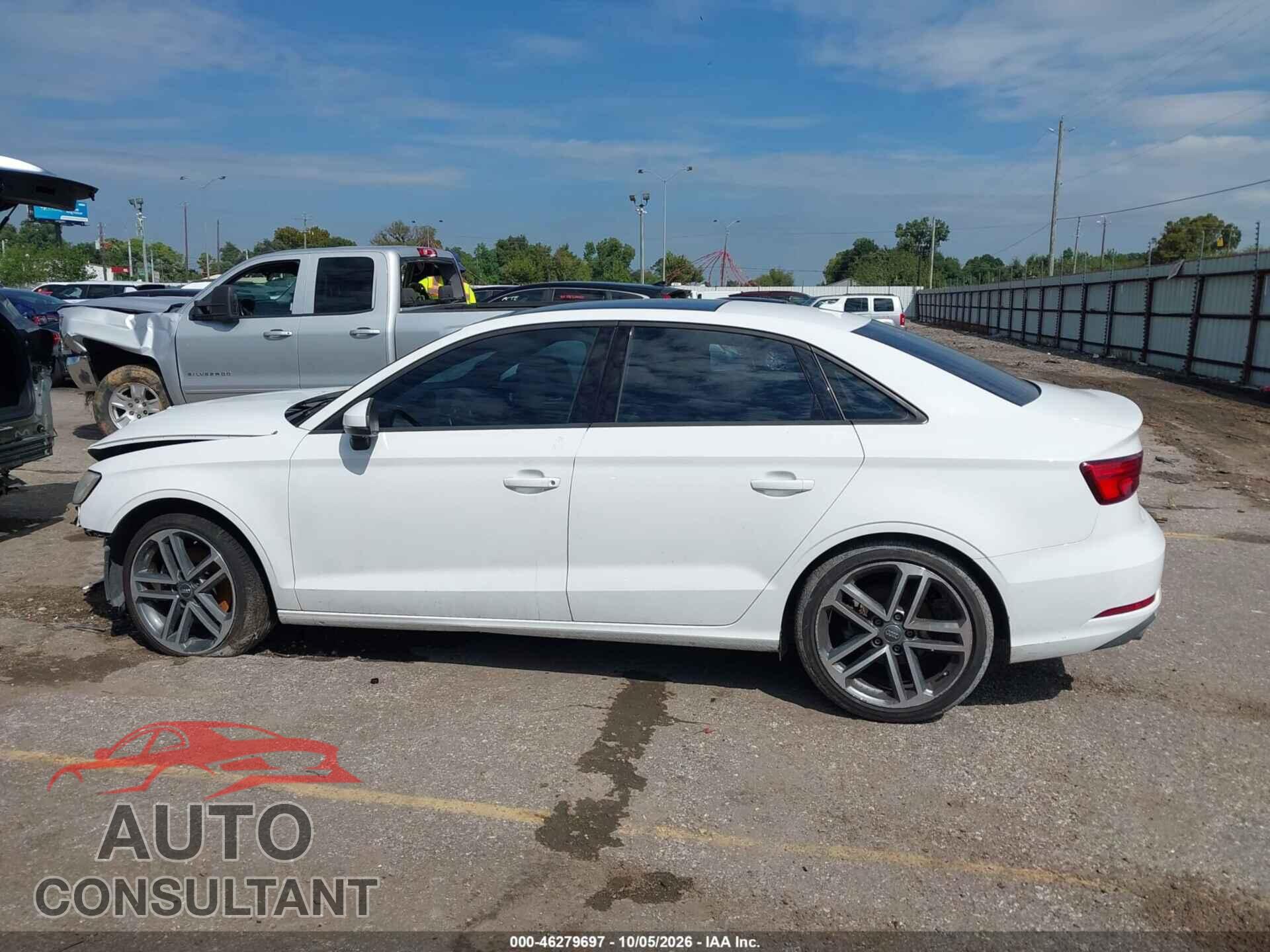 AUDI A3 2018 - WAUAUGFF1J1014902